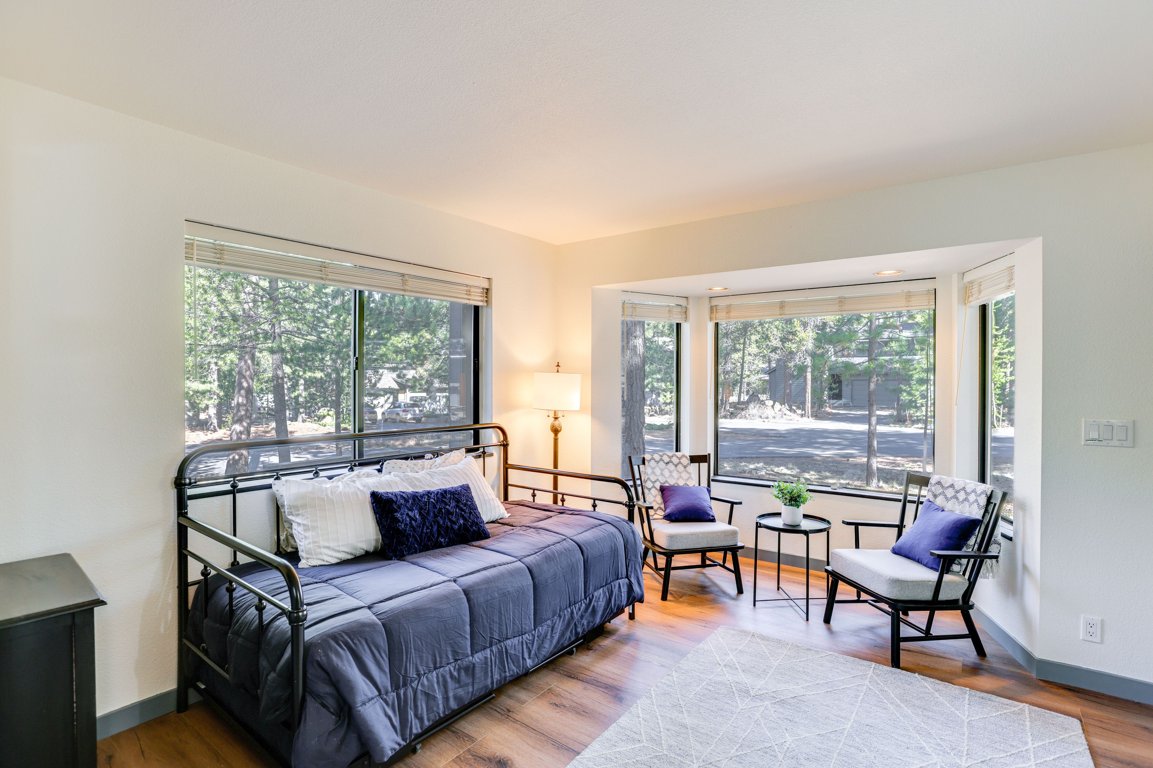 Bedroom 4 | Twin Daybed w/ Twin Trundle | 1st Floor