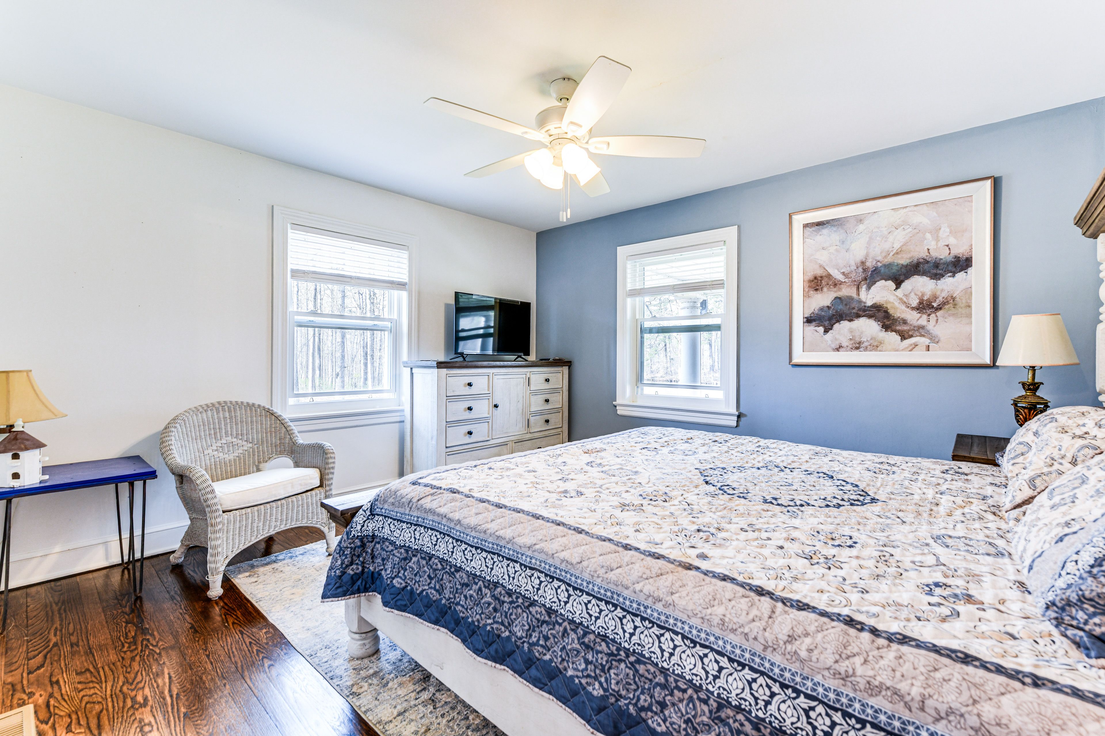 Bedroom 1 | 1st Floor | King Bed | Linens Provided