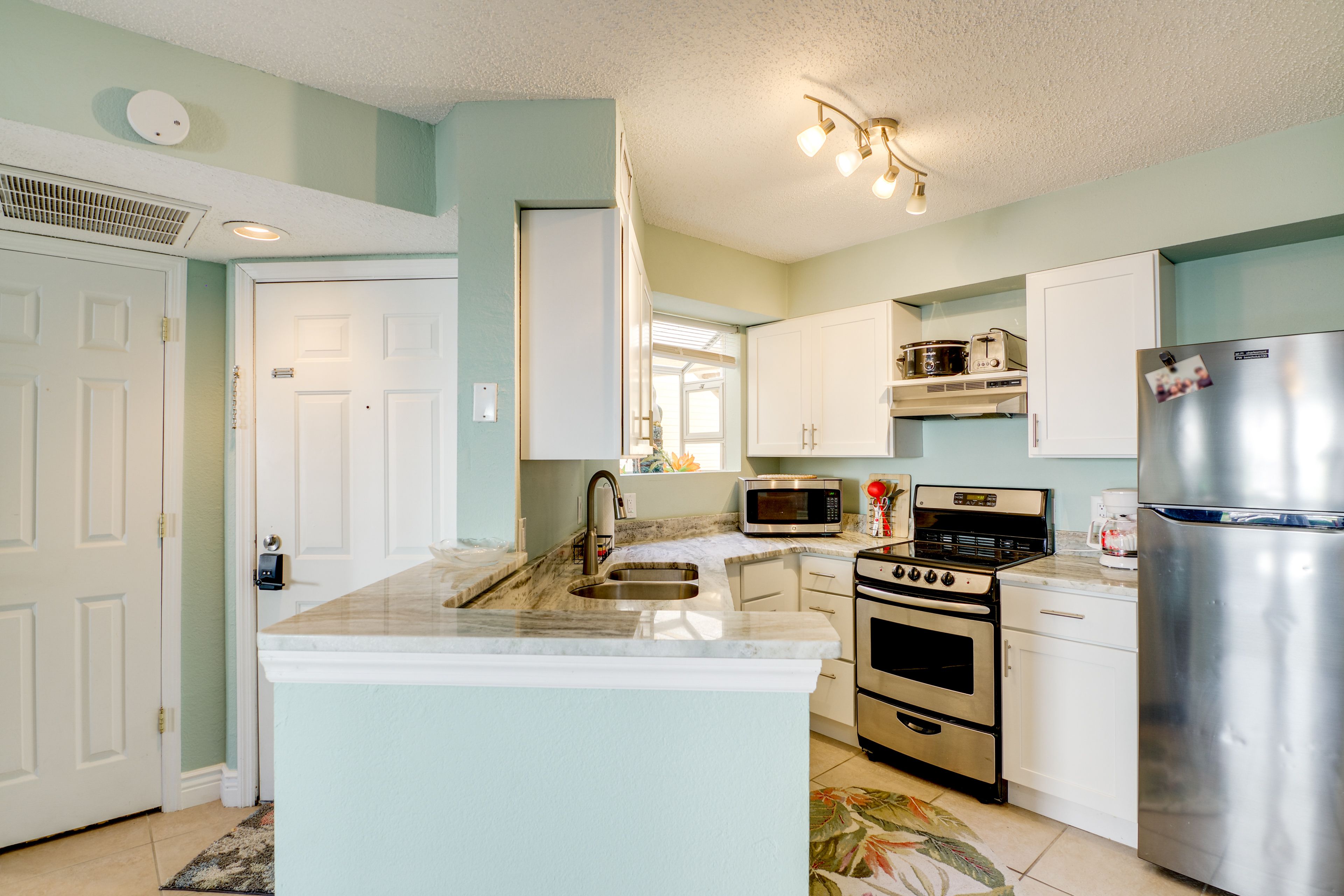 Kitchen | Cooking Basics | Drip Coffee Maker