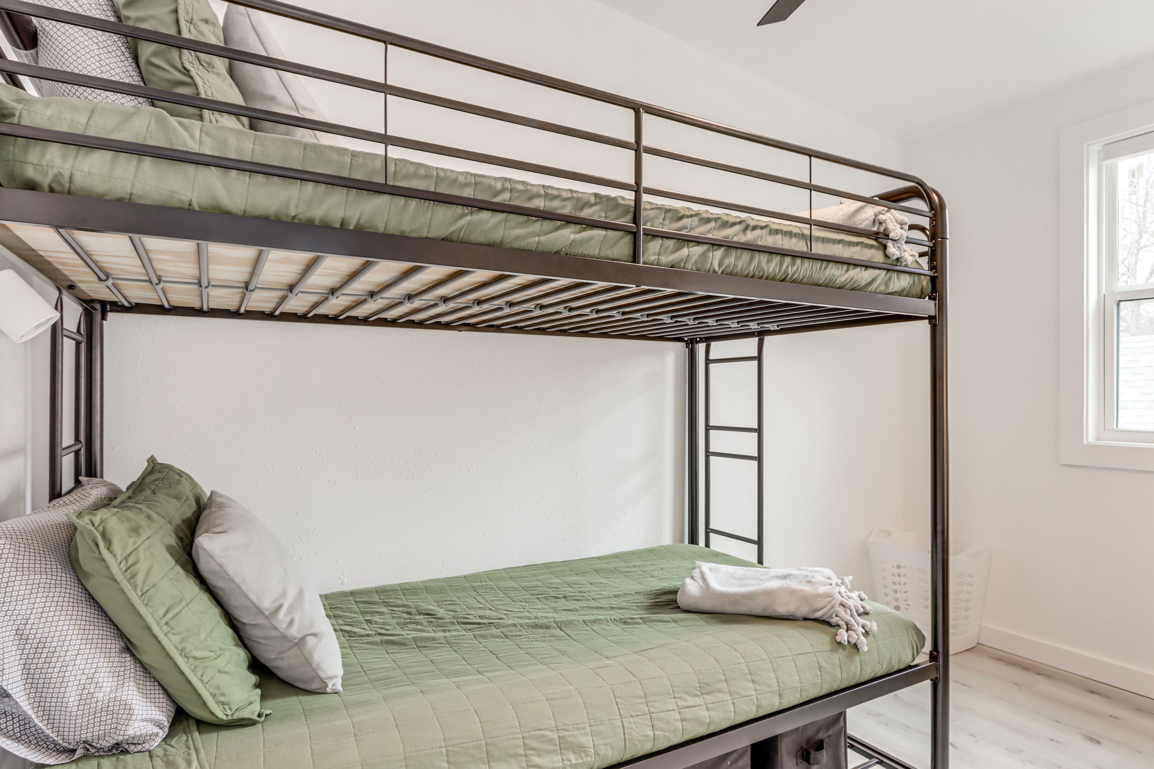 Bedroom 2 | Twin Bunk Bed | 2nd Floor