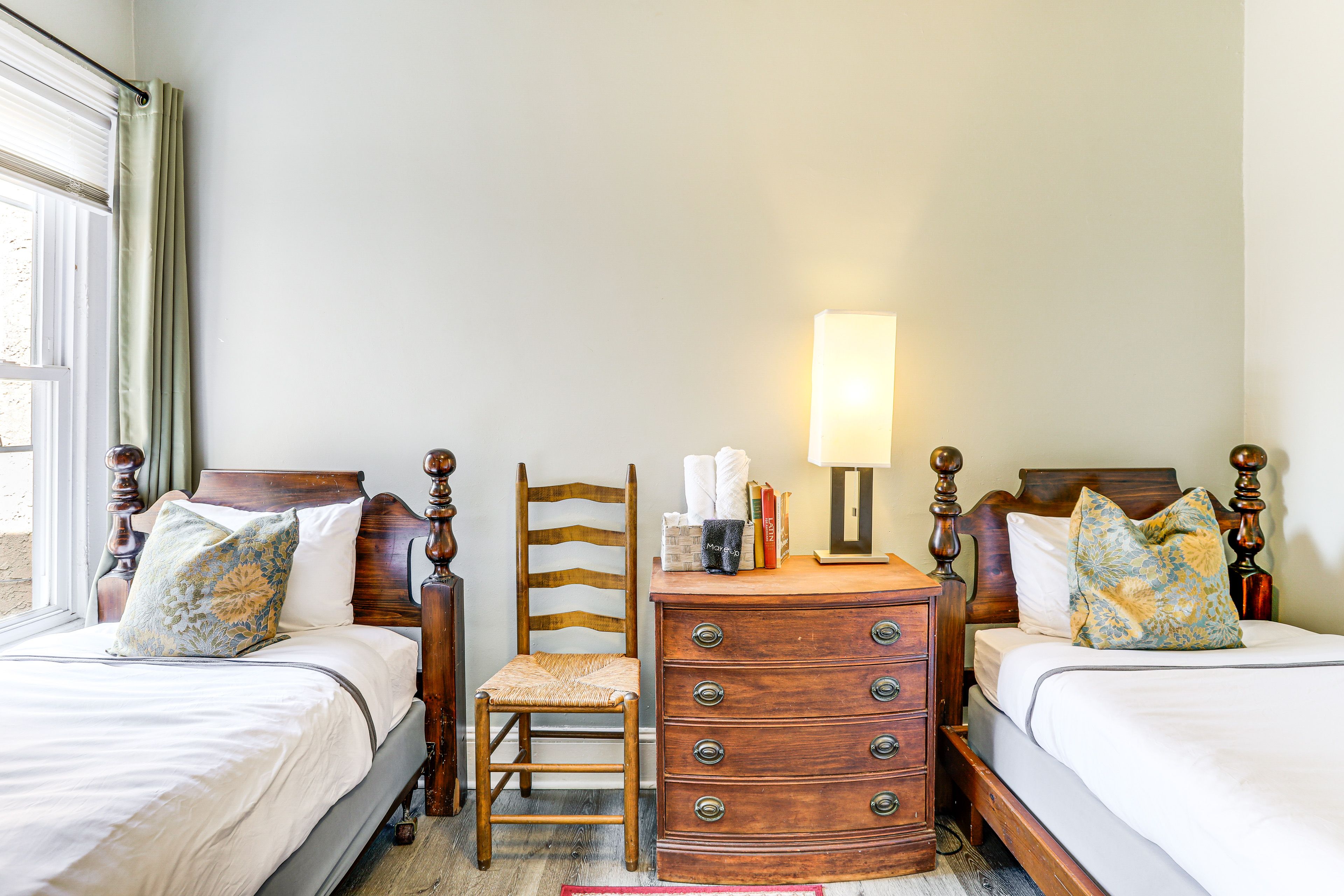 Bedroom 3 | 2 Twin Beds | 2nd Floor