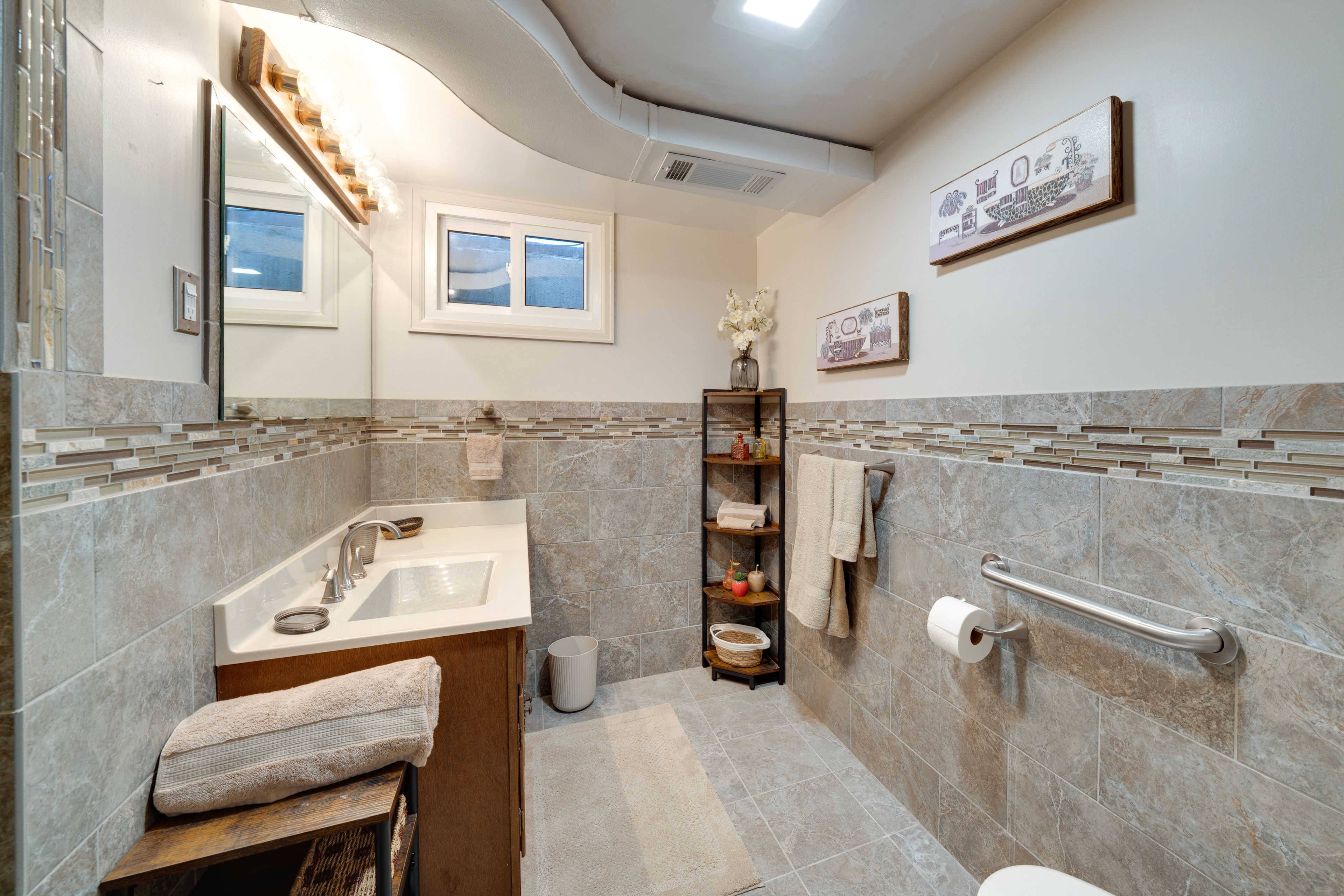 Full Bath | Lower Level