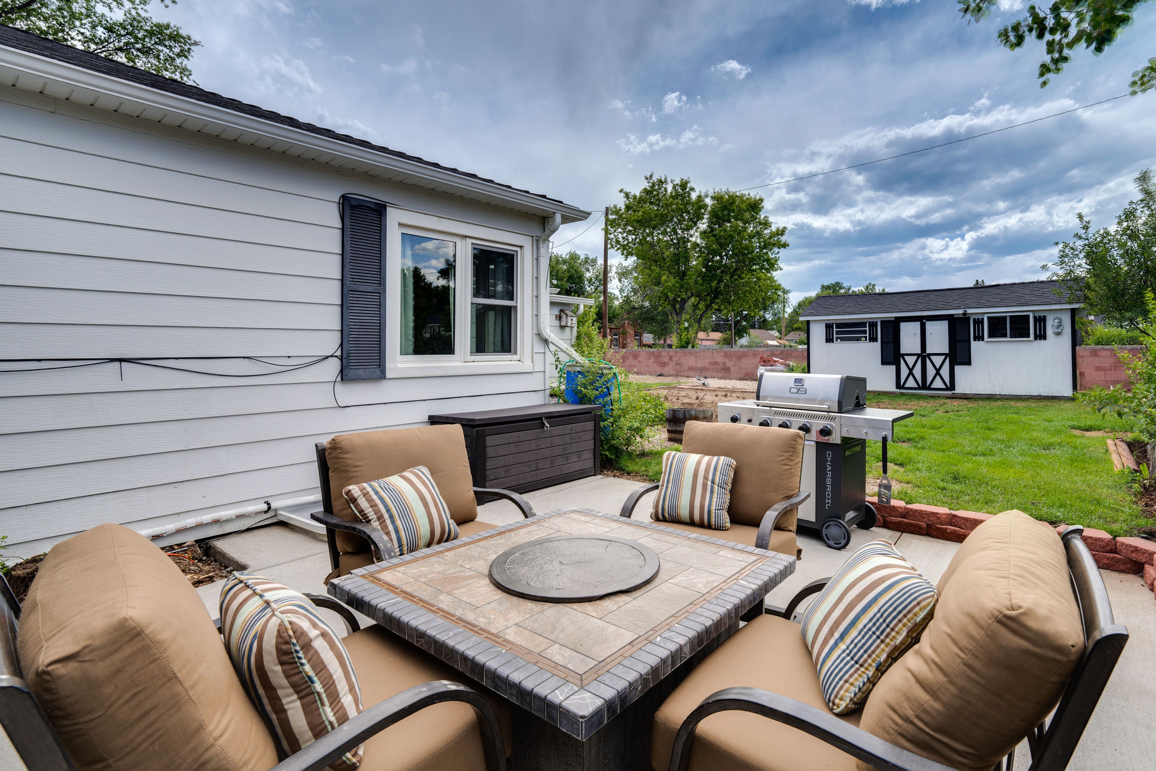 Private Patio | BBQ Grill