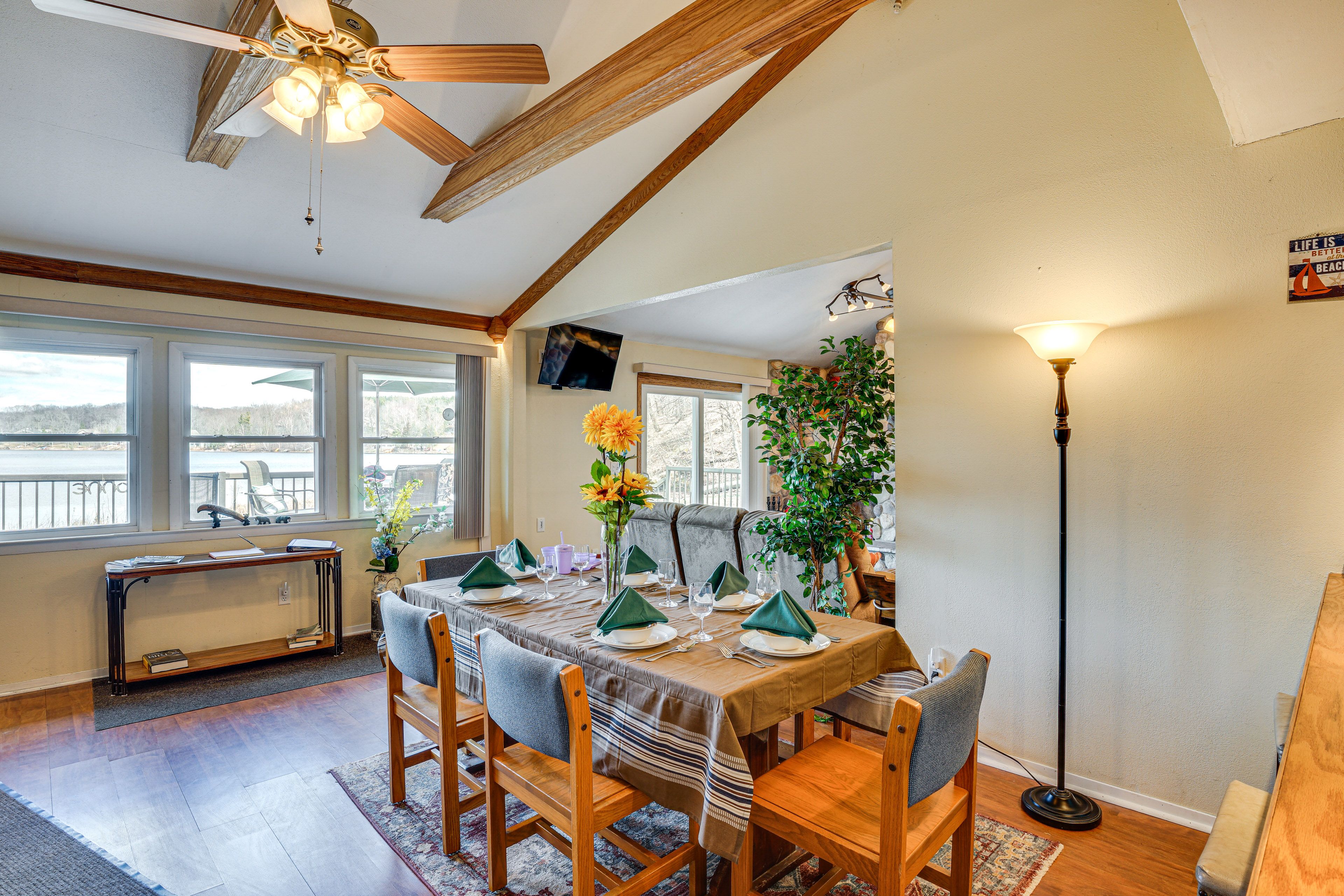 Dining Area | Dishware/Flatware | 1st Floor