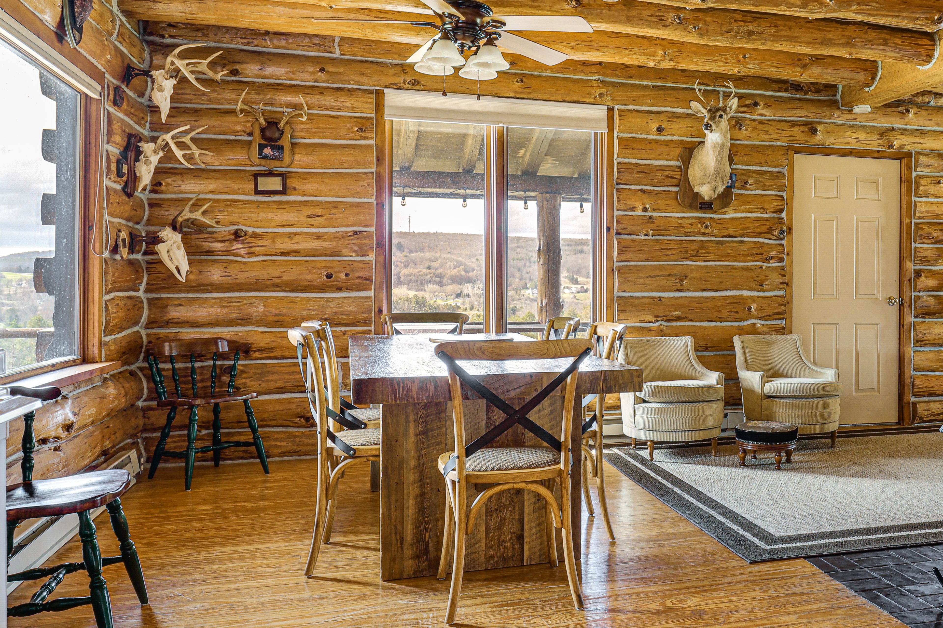 Dining Area | 1st Floor