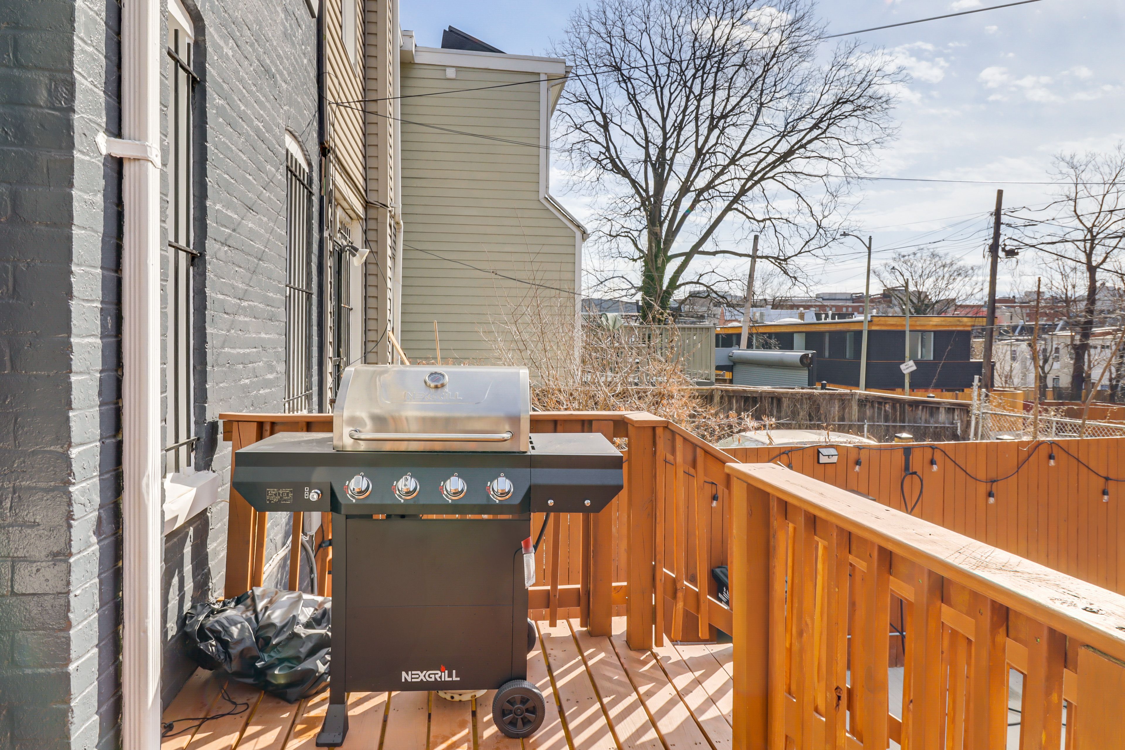 Private Deck | Gas Grill