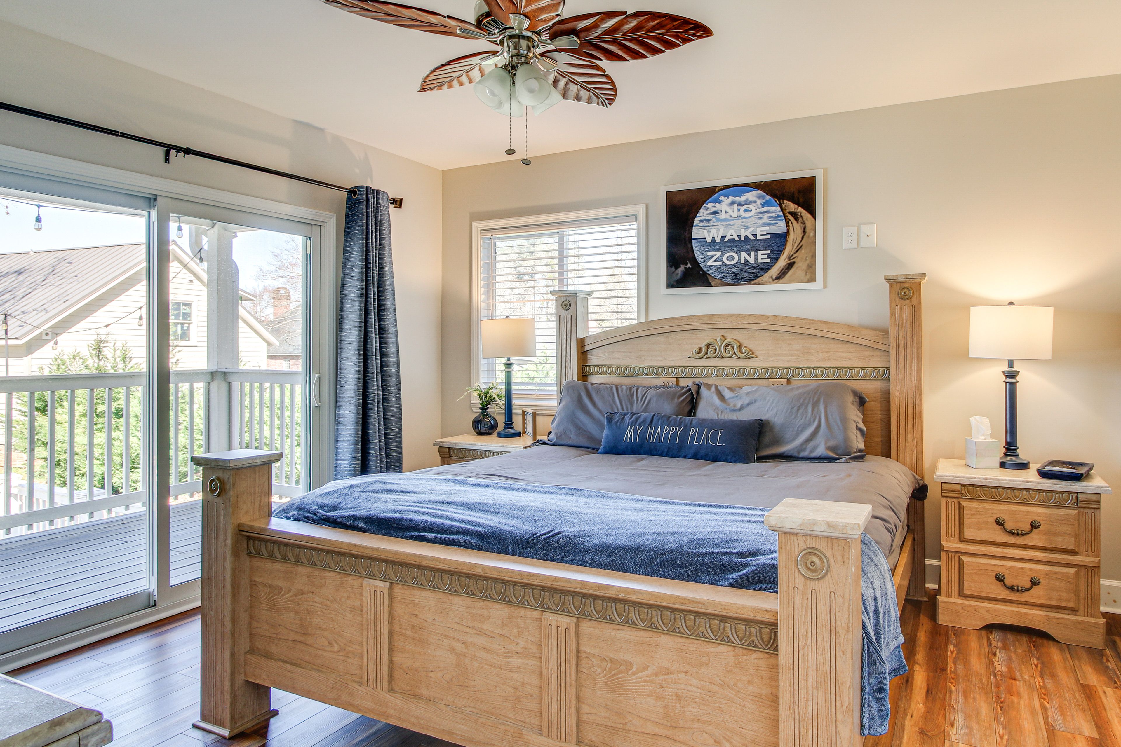 Bedroom 2 | King Bed | Smart TV | Deck Access