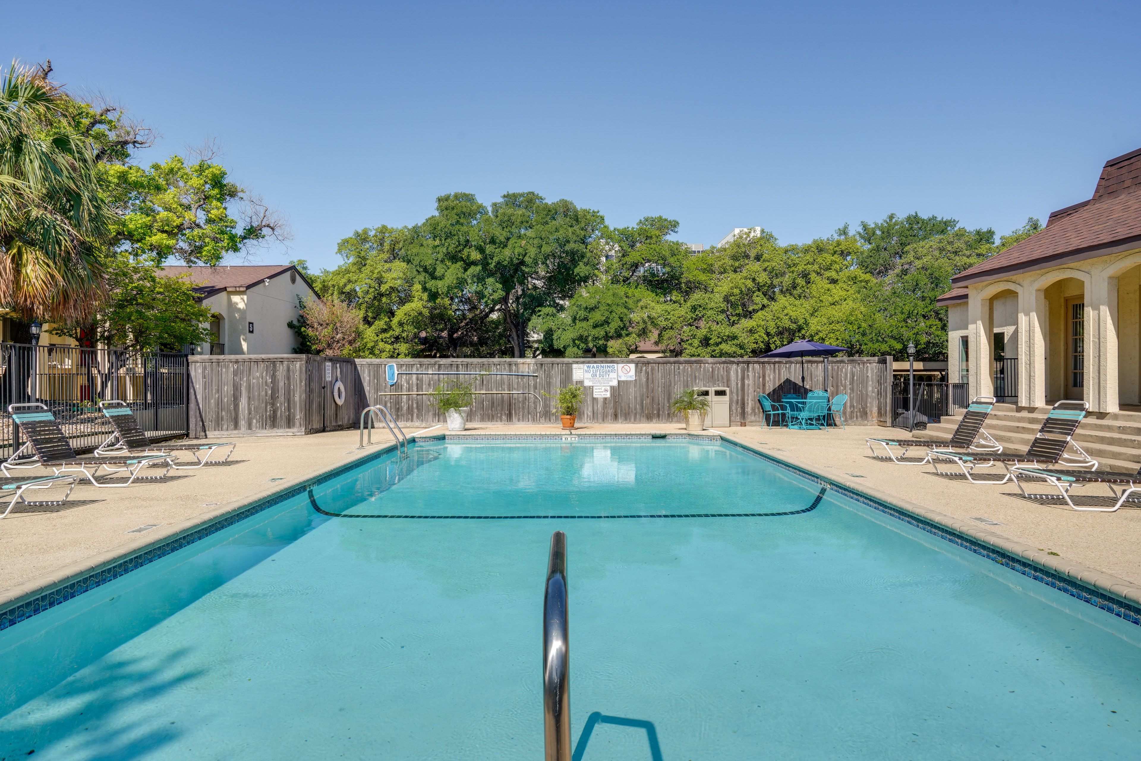 Las Sombras Condominiums | Community Pool