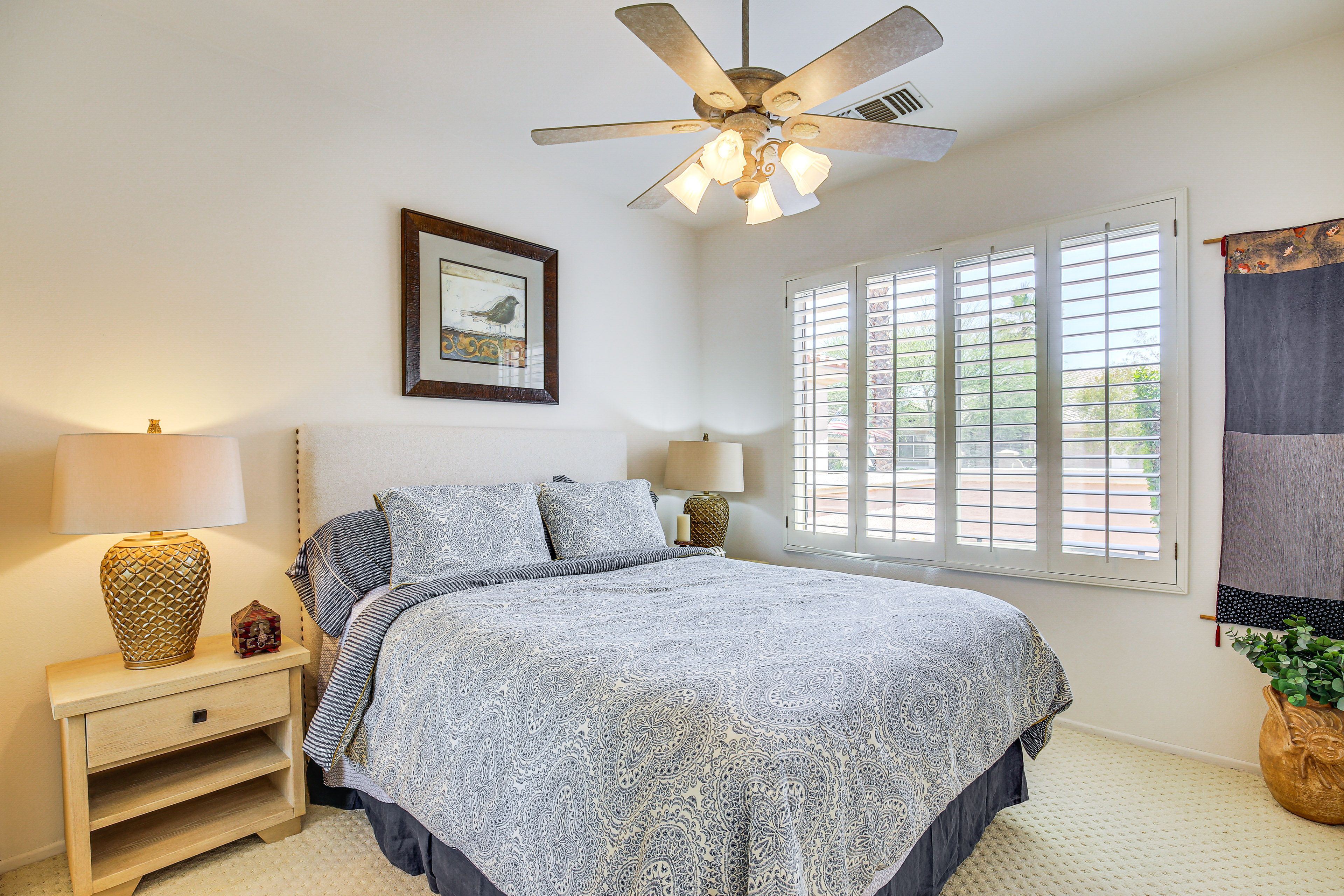 Bedroom 2 | Queen Bed