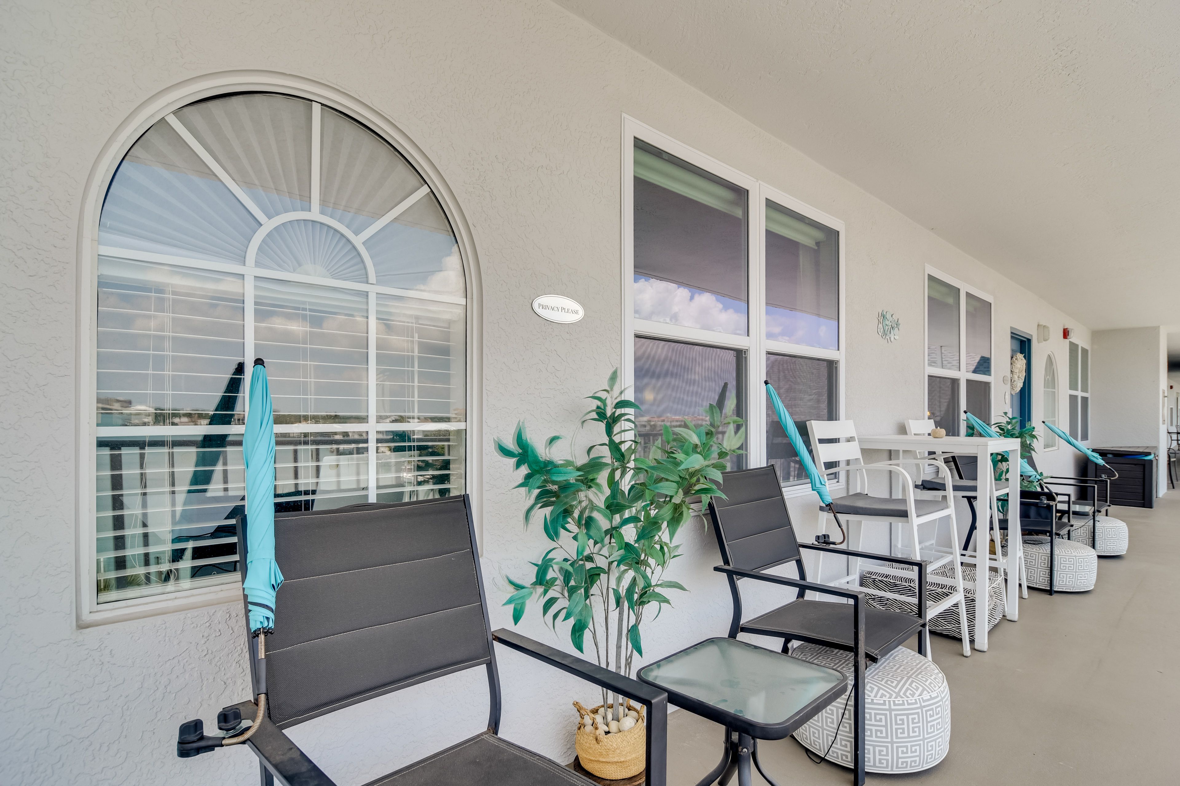 Viewing Deck | Canal Views | Great for Spotting Dolphins & Pelicans