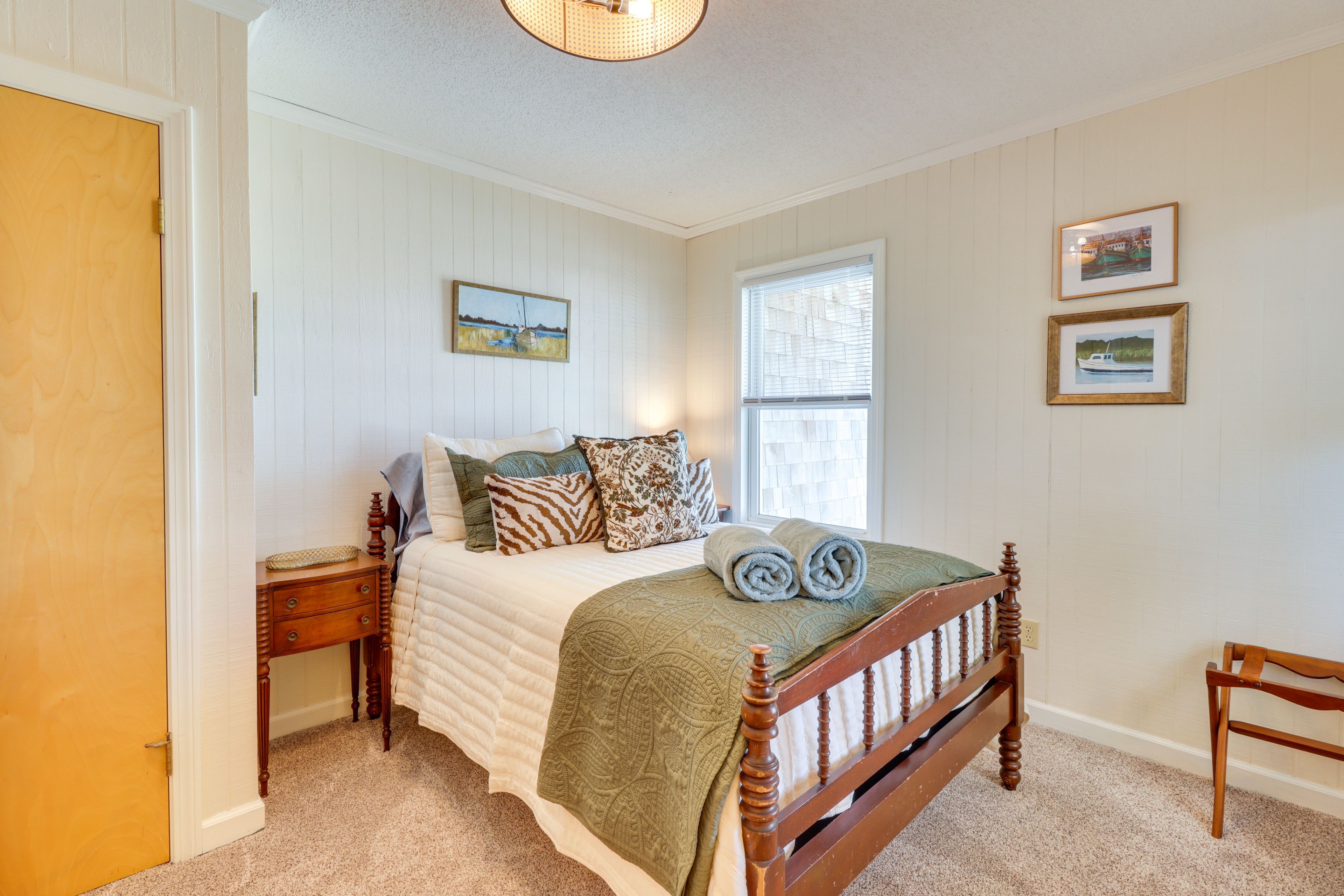 Bedroom 3 | Full Bed | 1st Floor