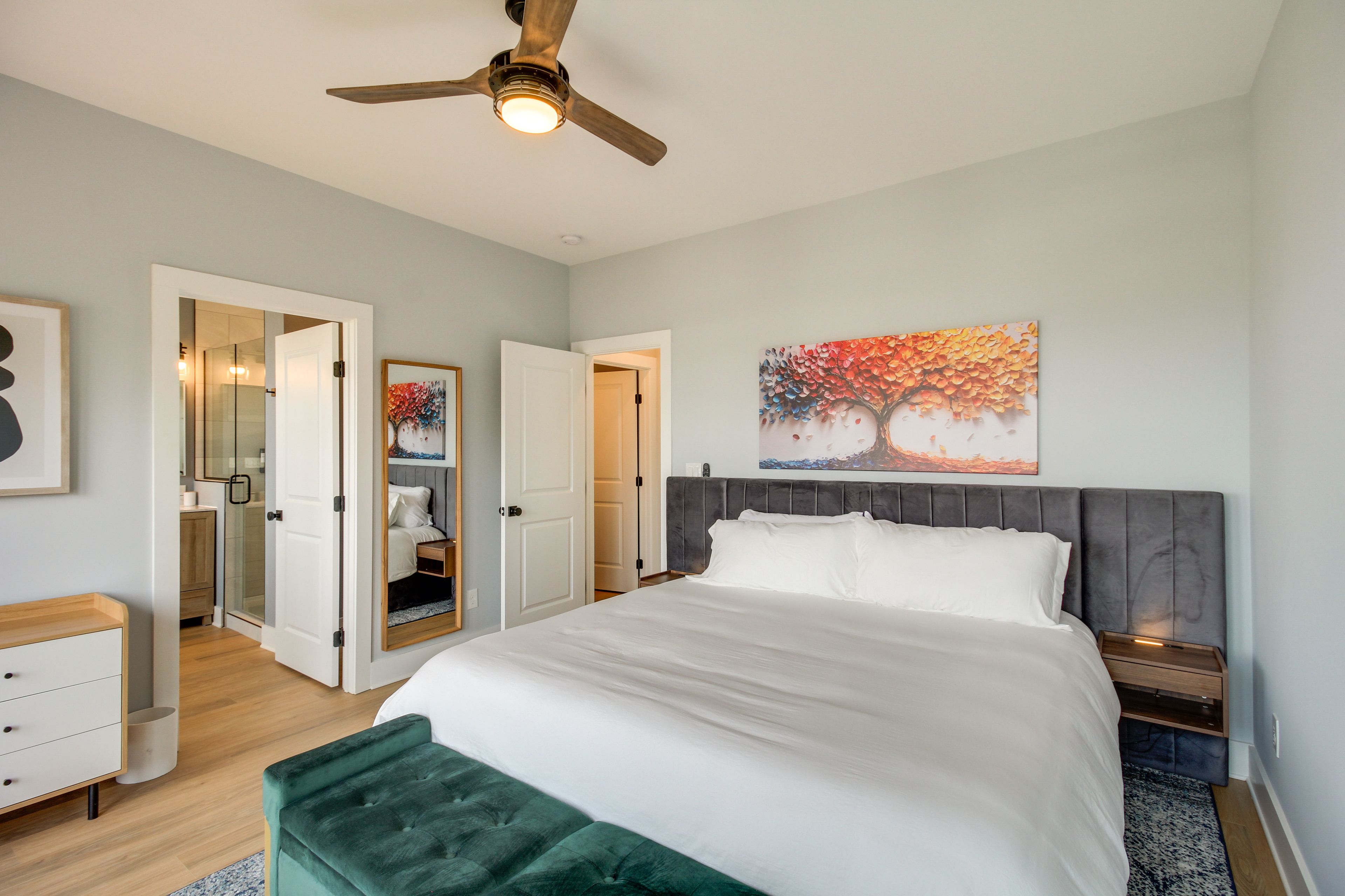 Bedroom 1 | King Bed | Balcony Access | 2nd Floor