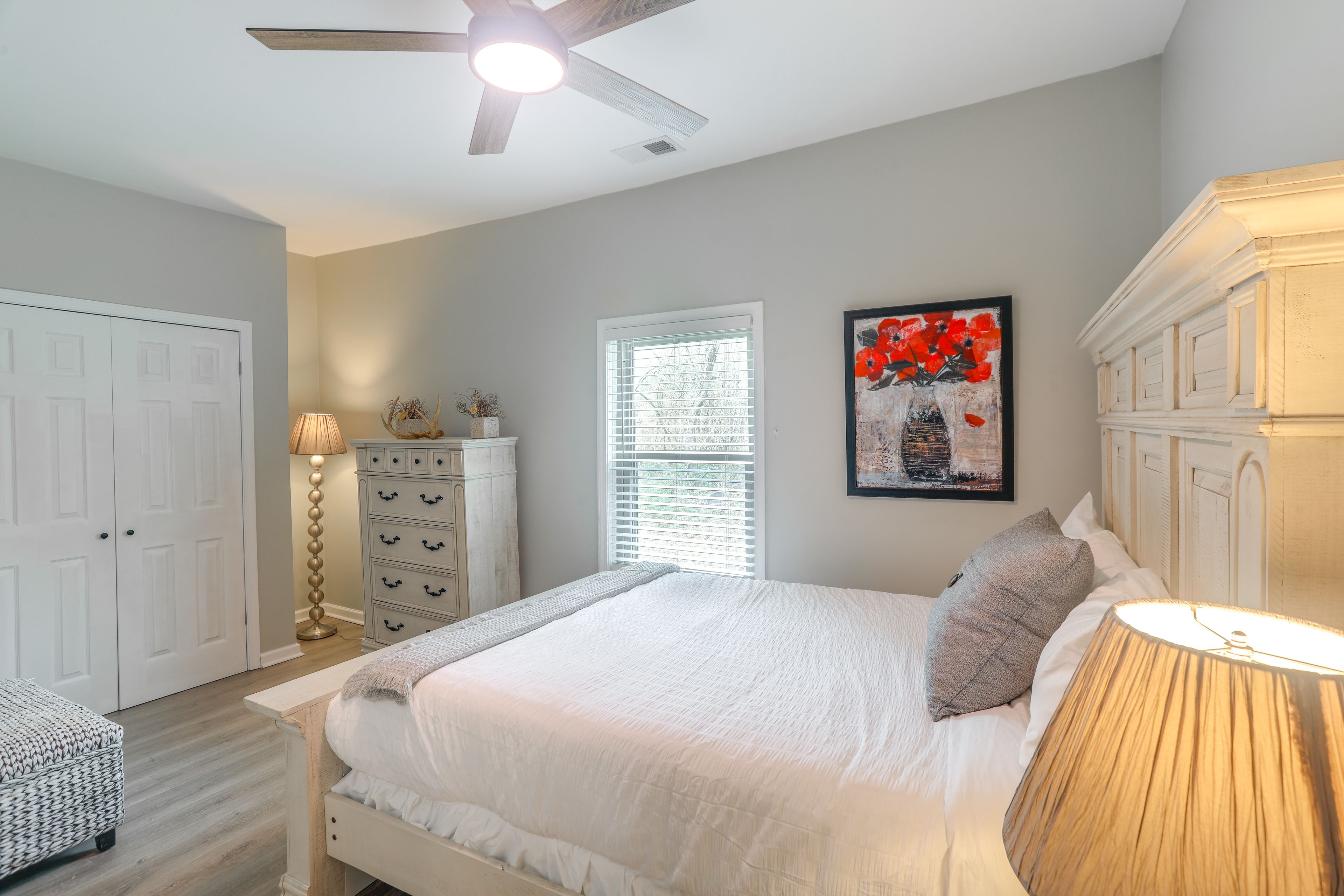 Bedroom 2 | Queen Bed | Ceiling Fan