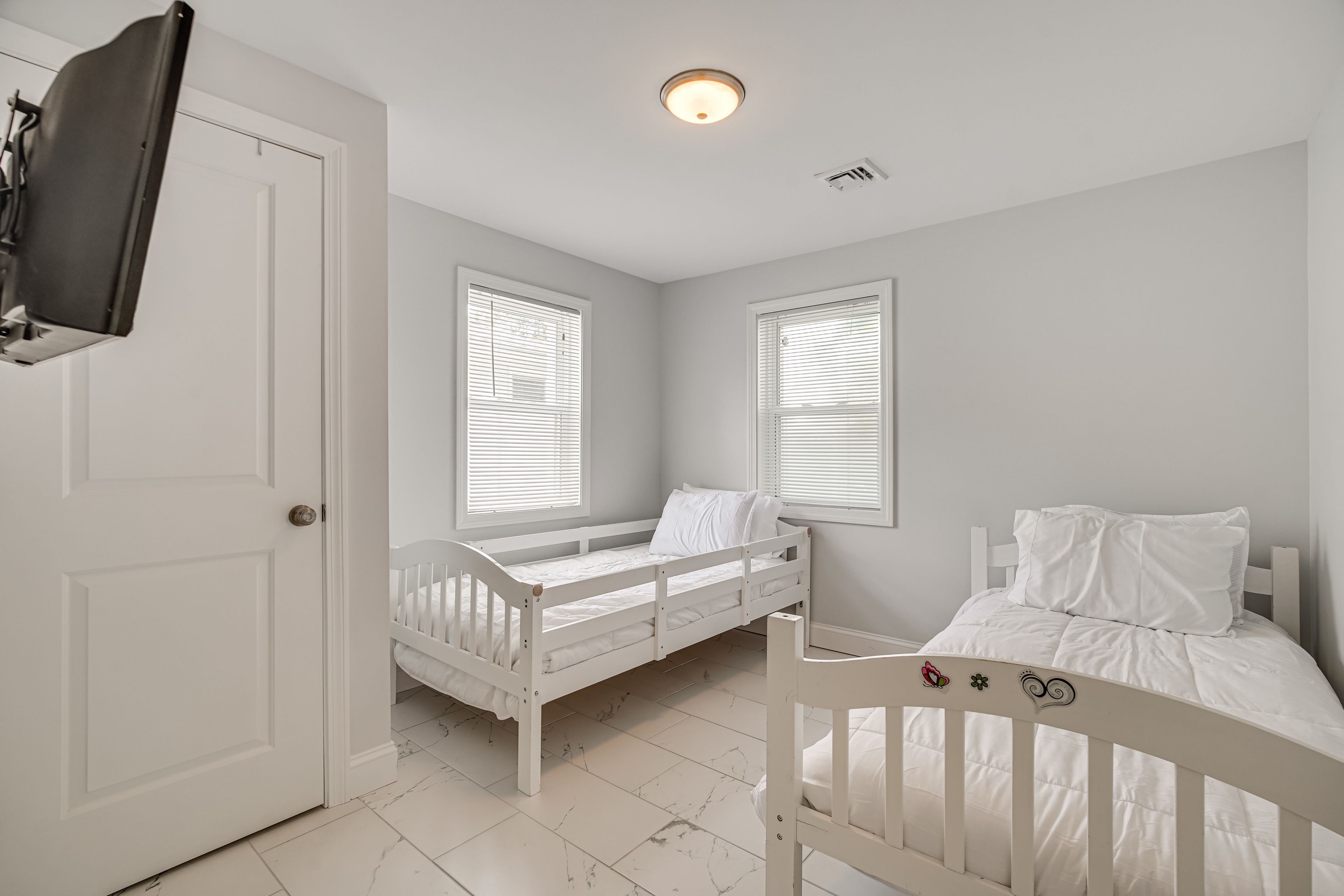 Bedroom 3 | 2 Twin Beds