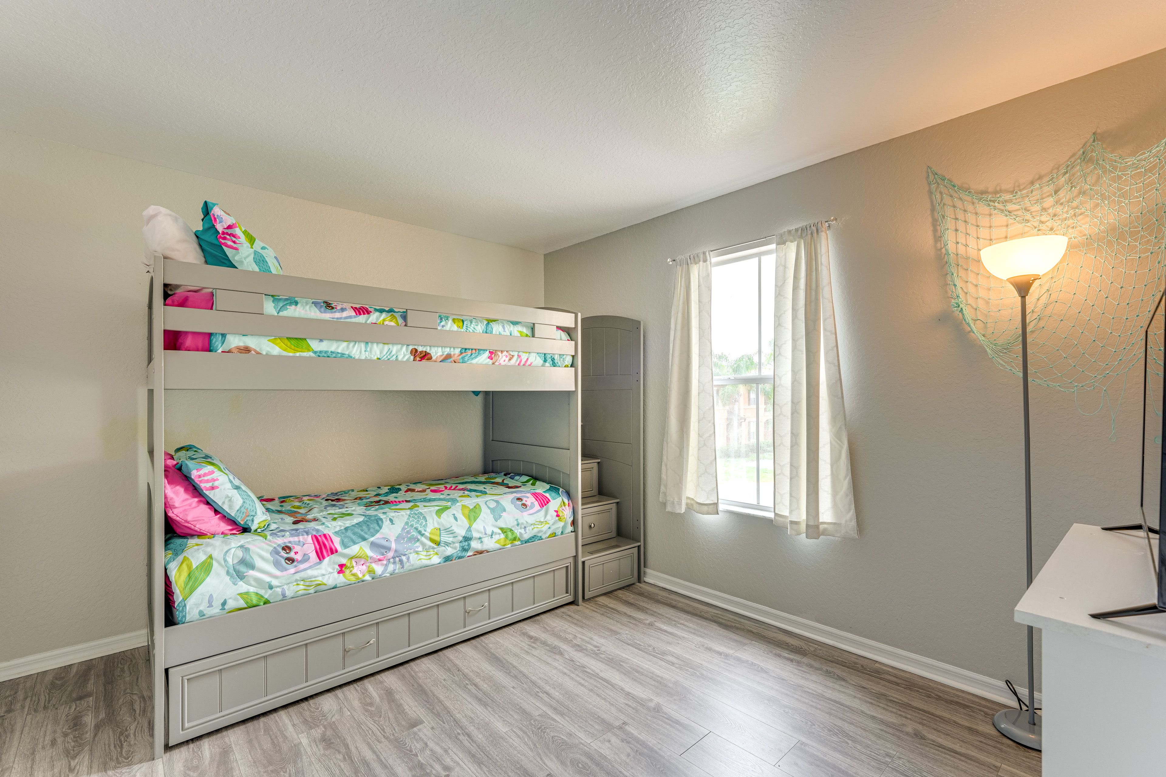 Bedroom 3 | 2nd Floor | Twin Bunk Bed | Smart TV w/ Cable