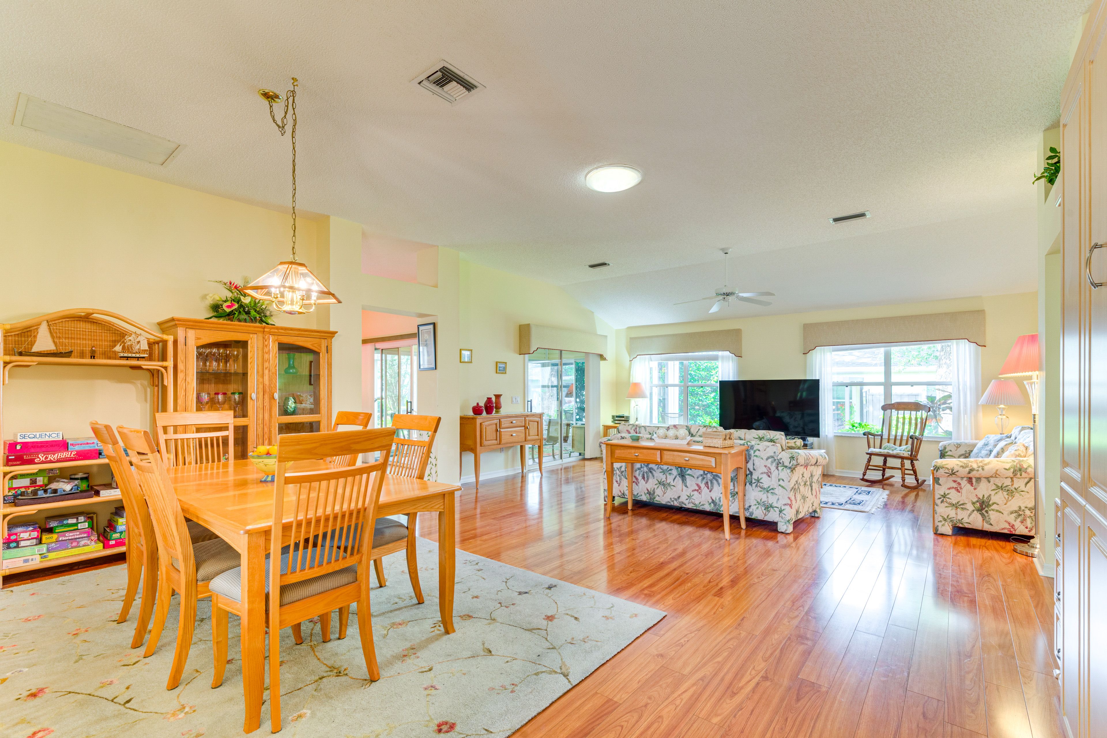 Living Room | Single-Story Home | Central A/C & Heating | Open Floor Plan