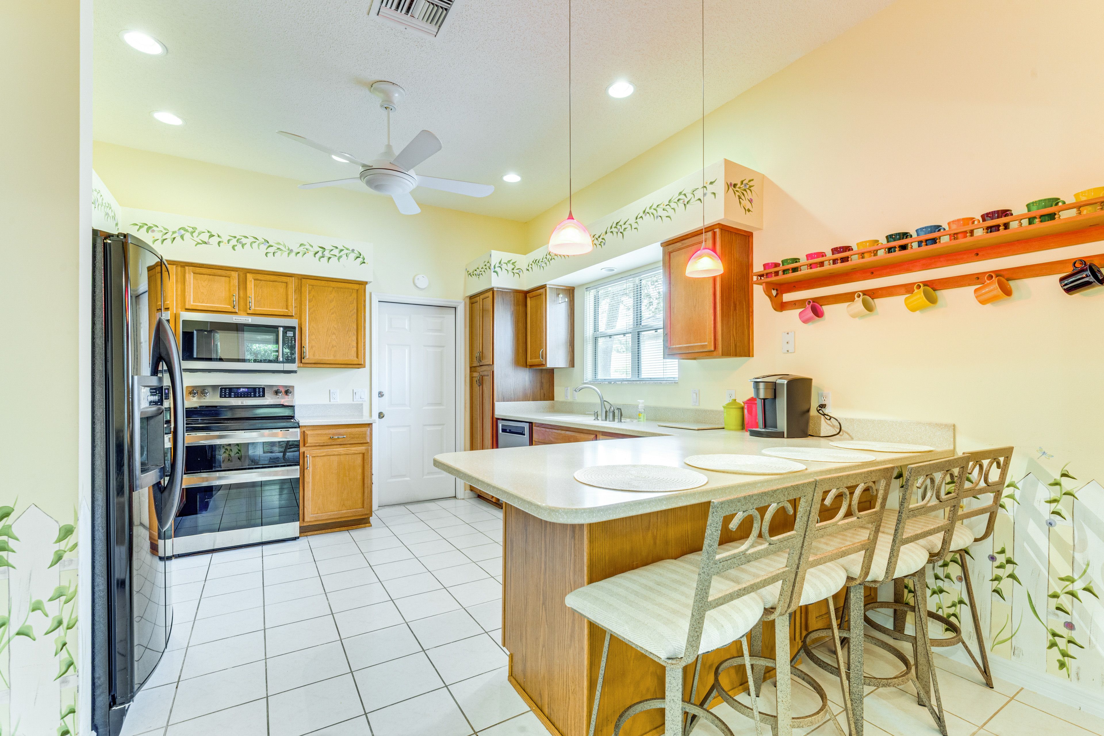 Kitchen | Keurig Coffee Maker | Dishwasher | Cooking Basics