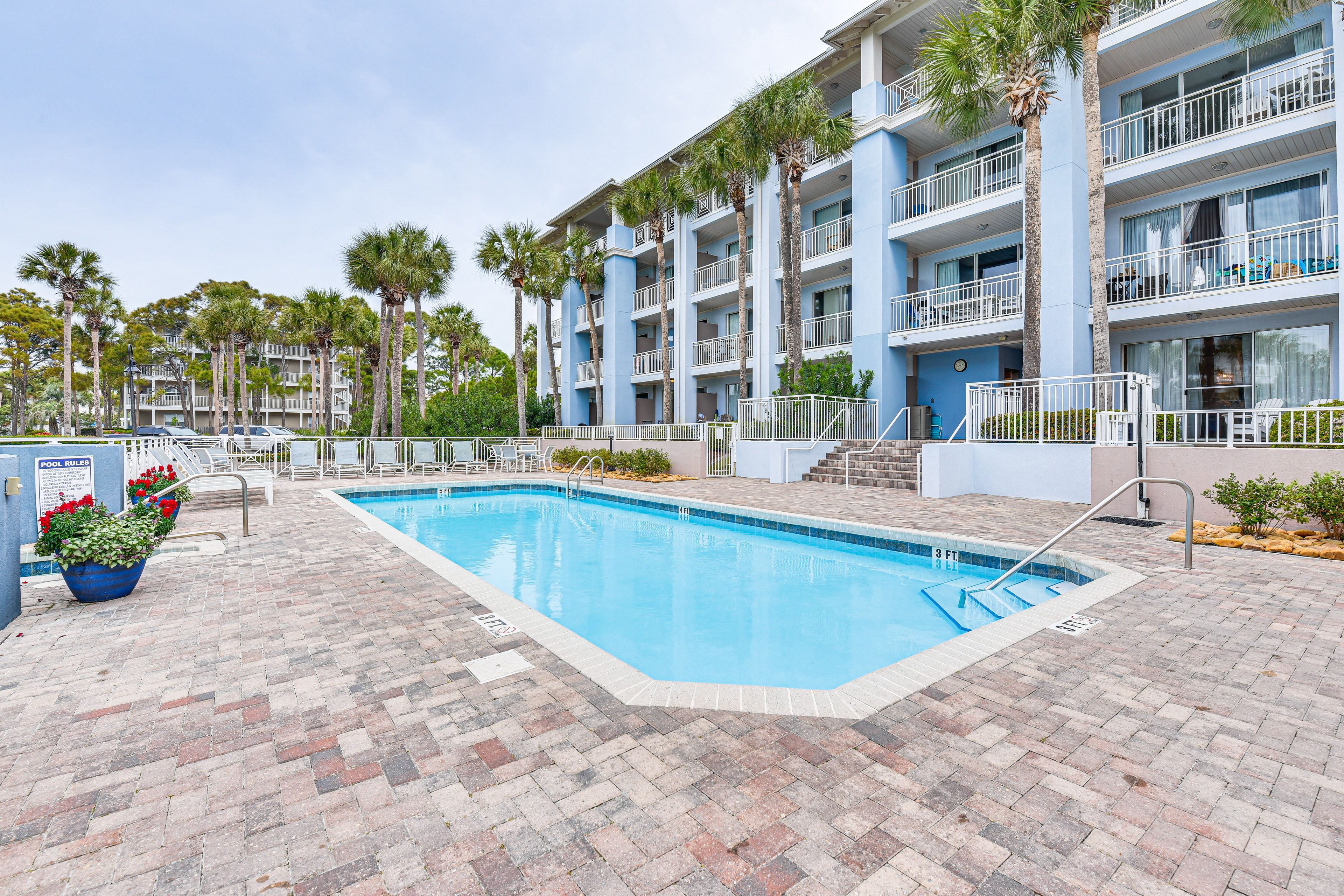 Santa Rosa Beach Vacation Rental | 1BR | 1.5BA | 600 Sq Ft | 1 Step to Enter