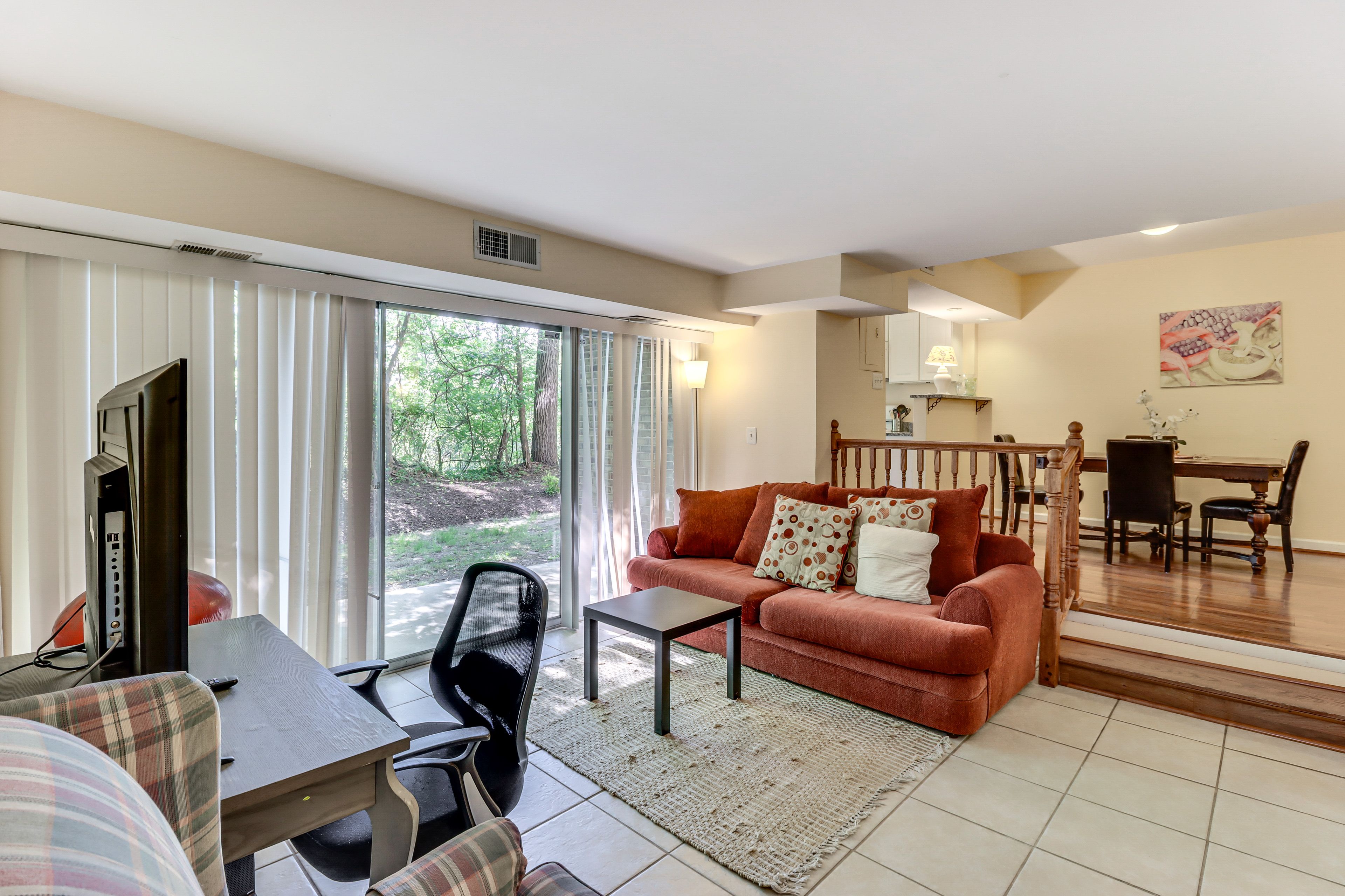 Berwyn Heights Vacation Rental | 1BR | 1BA | 847 Sq Ft | Steps to Enter