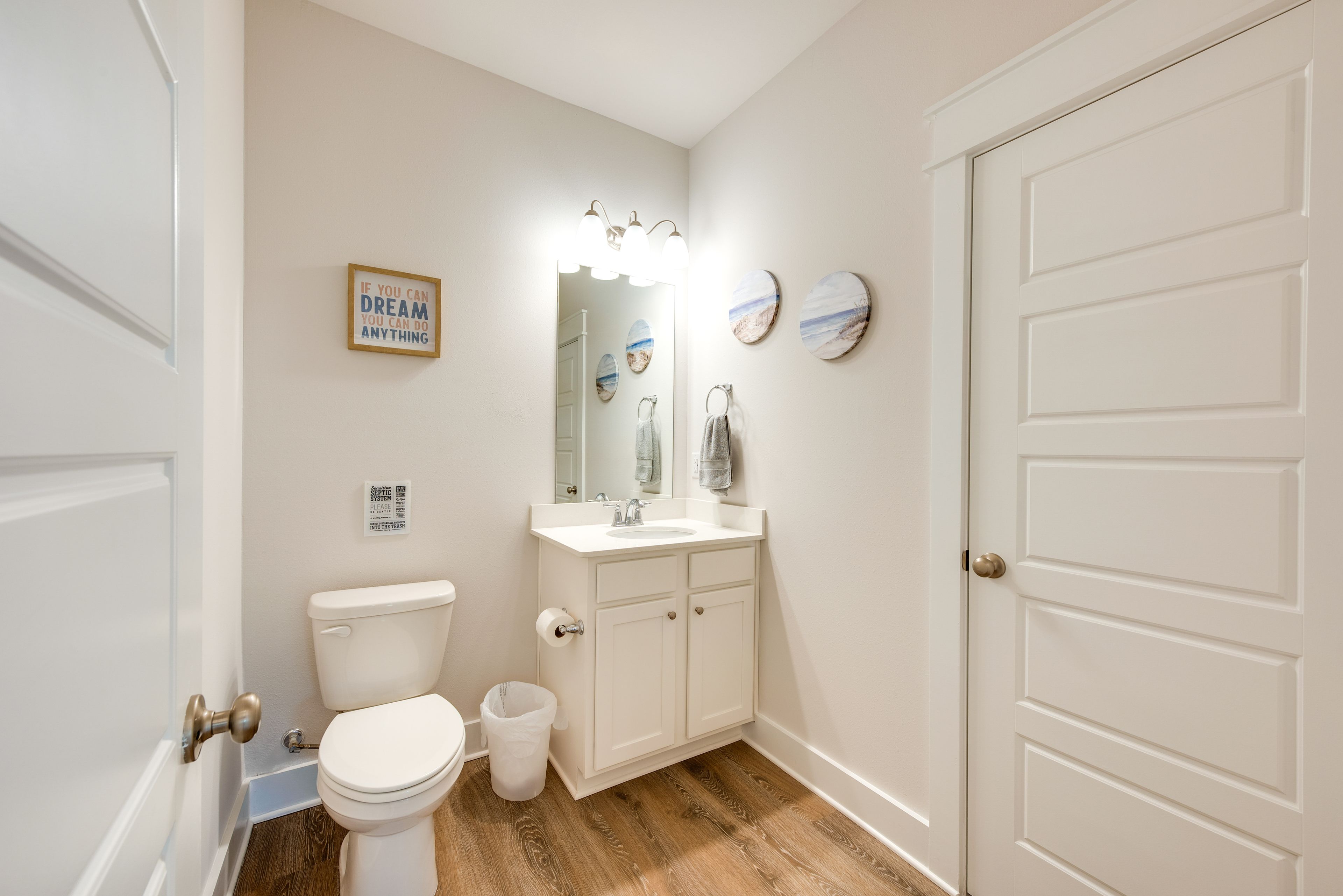 Half Bathroom | 1st Floor