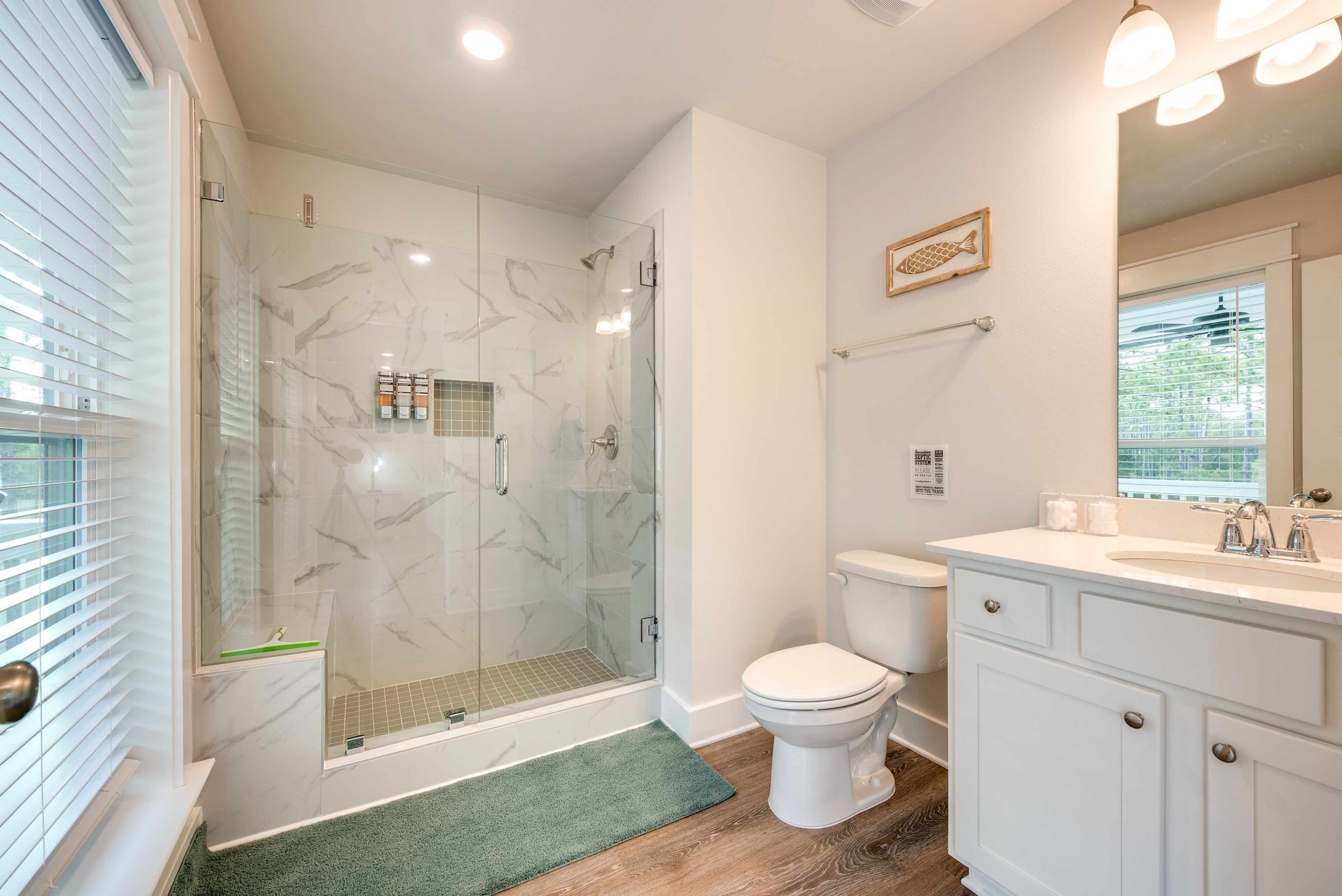 En-Suite Bathroom | 2nd Floor