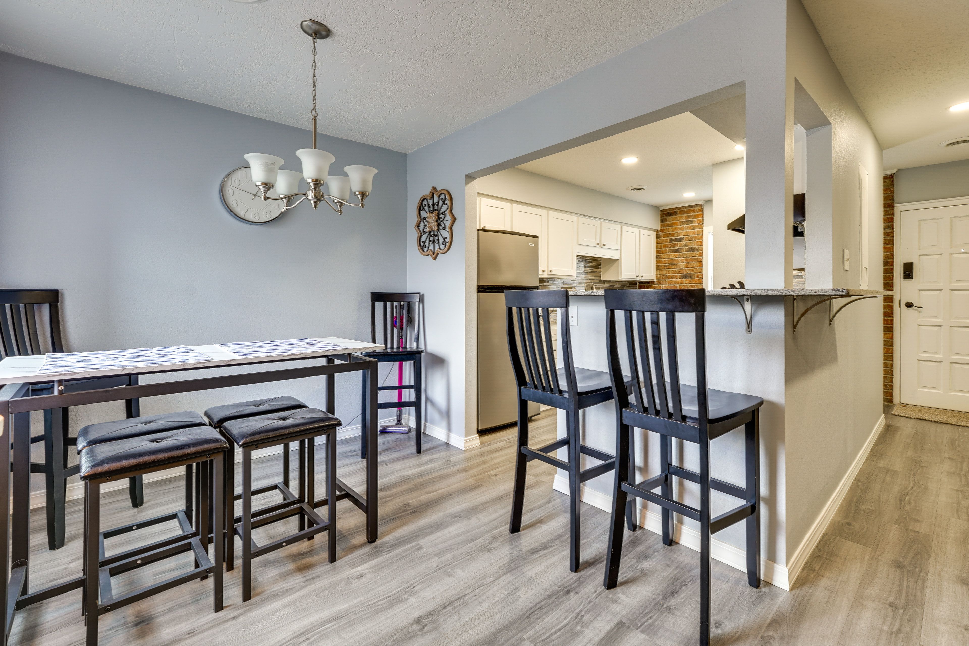 Dining Area | 1st Floor | Full Kitchen | Cooking Basics