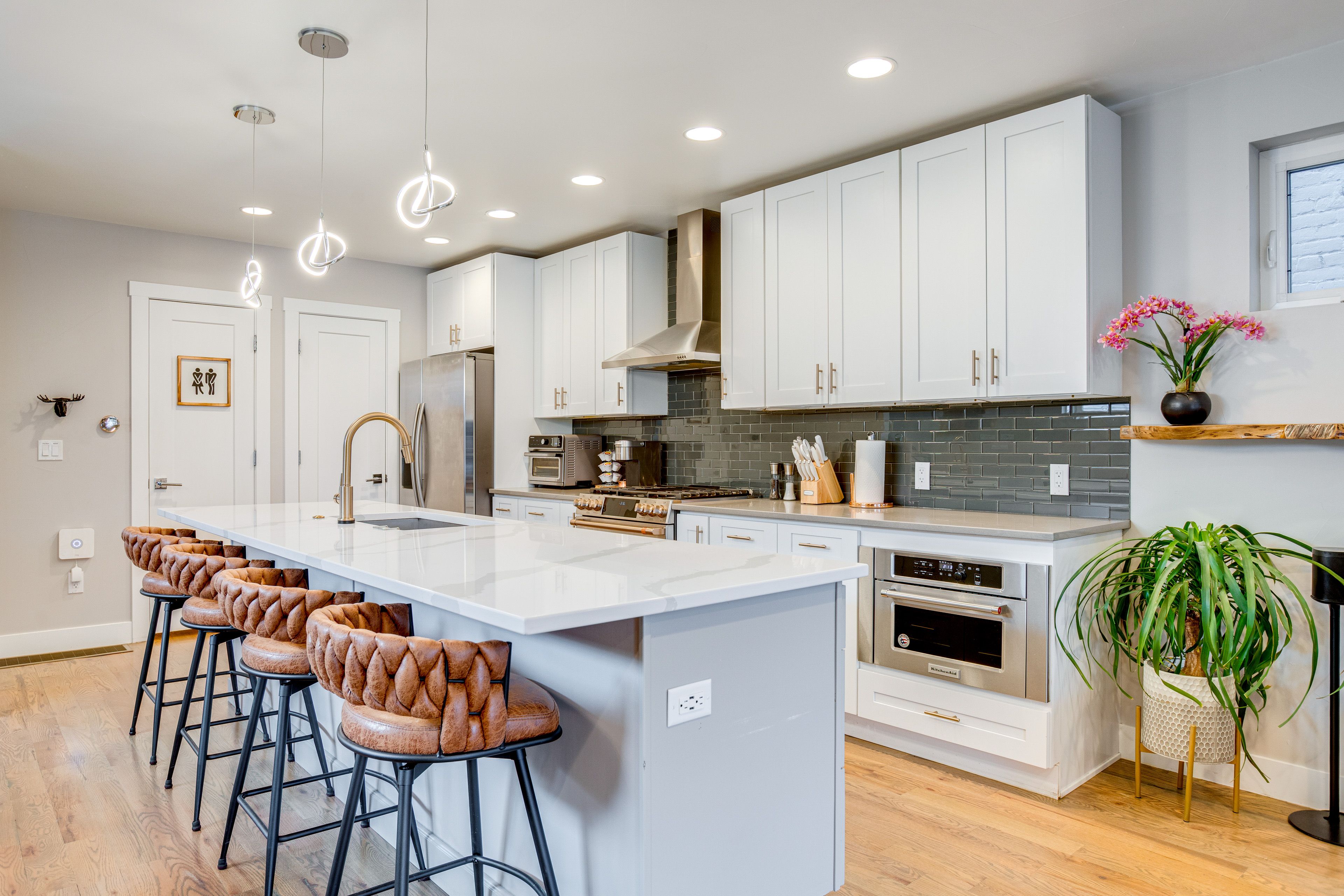 Kitchen | Dishwasher | Main Level