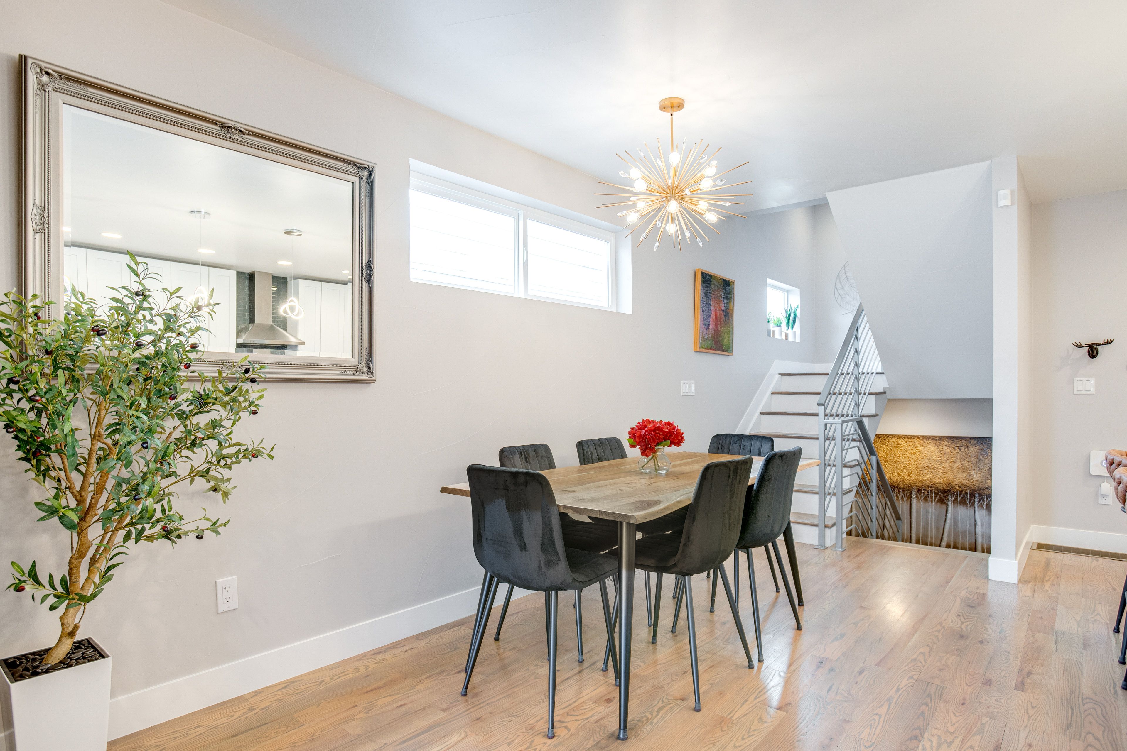 Dining Area | Dishware/Flatware Provided | Main Level