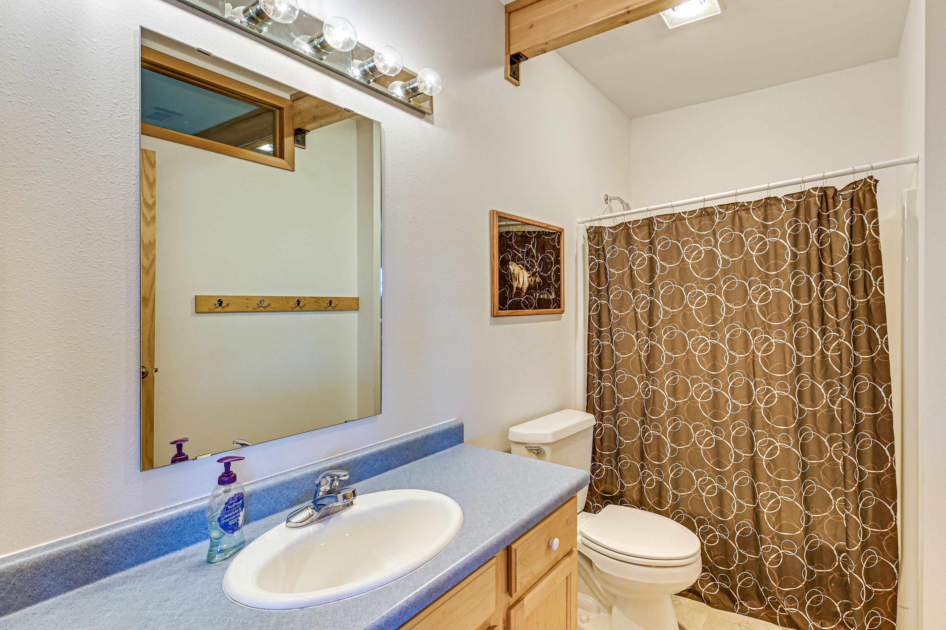 Full Bathroom | Lower Level