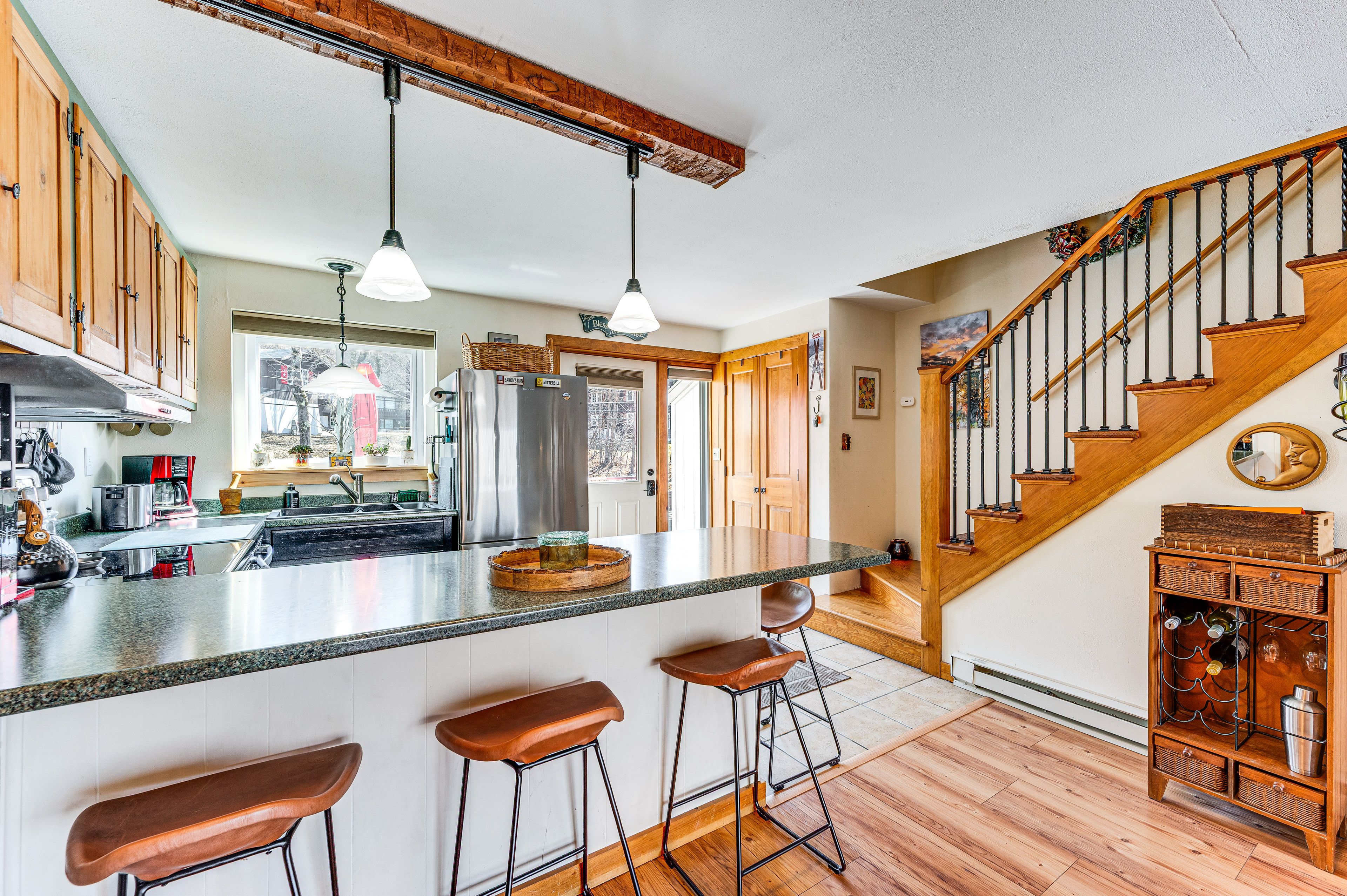 Dining Bar | Dishware/Flatware | 1st Floor