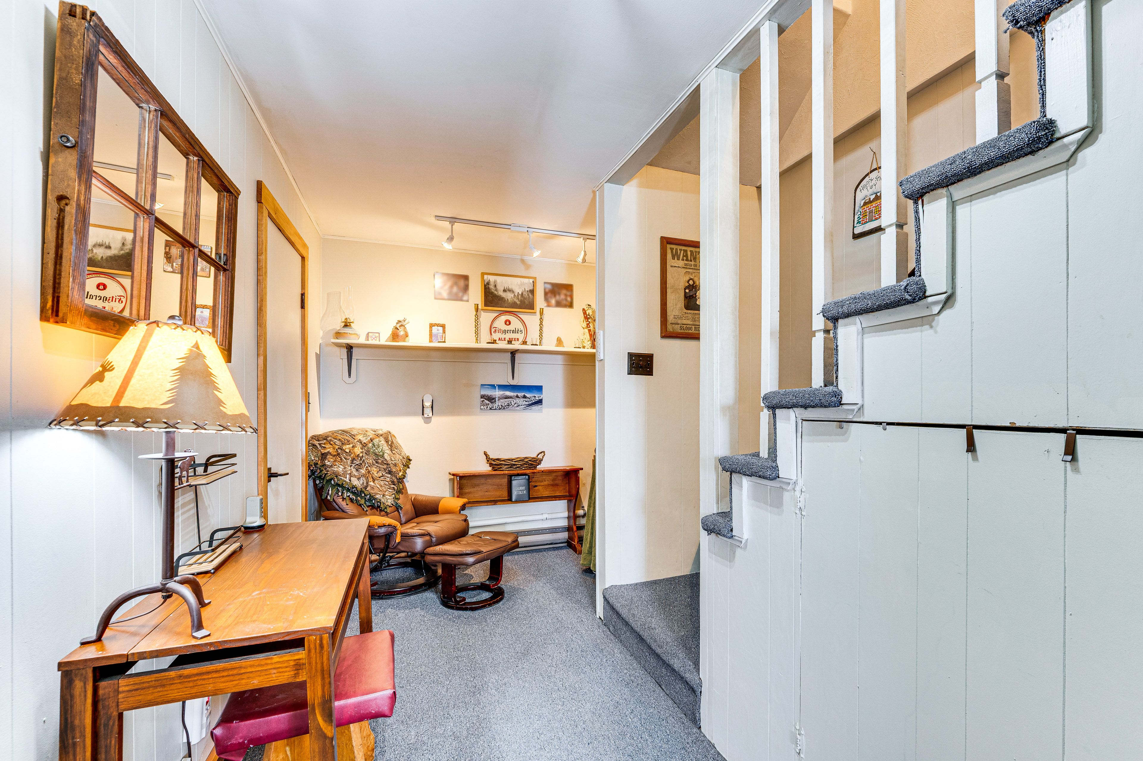 Desk | Free WiFi | Basement