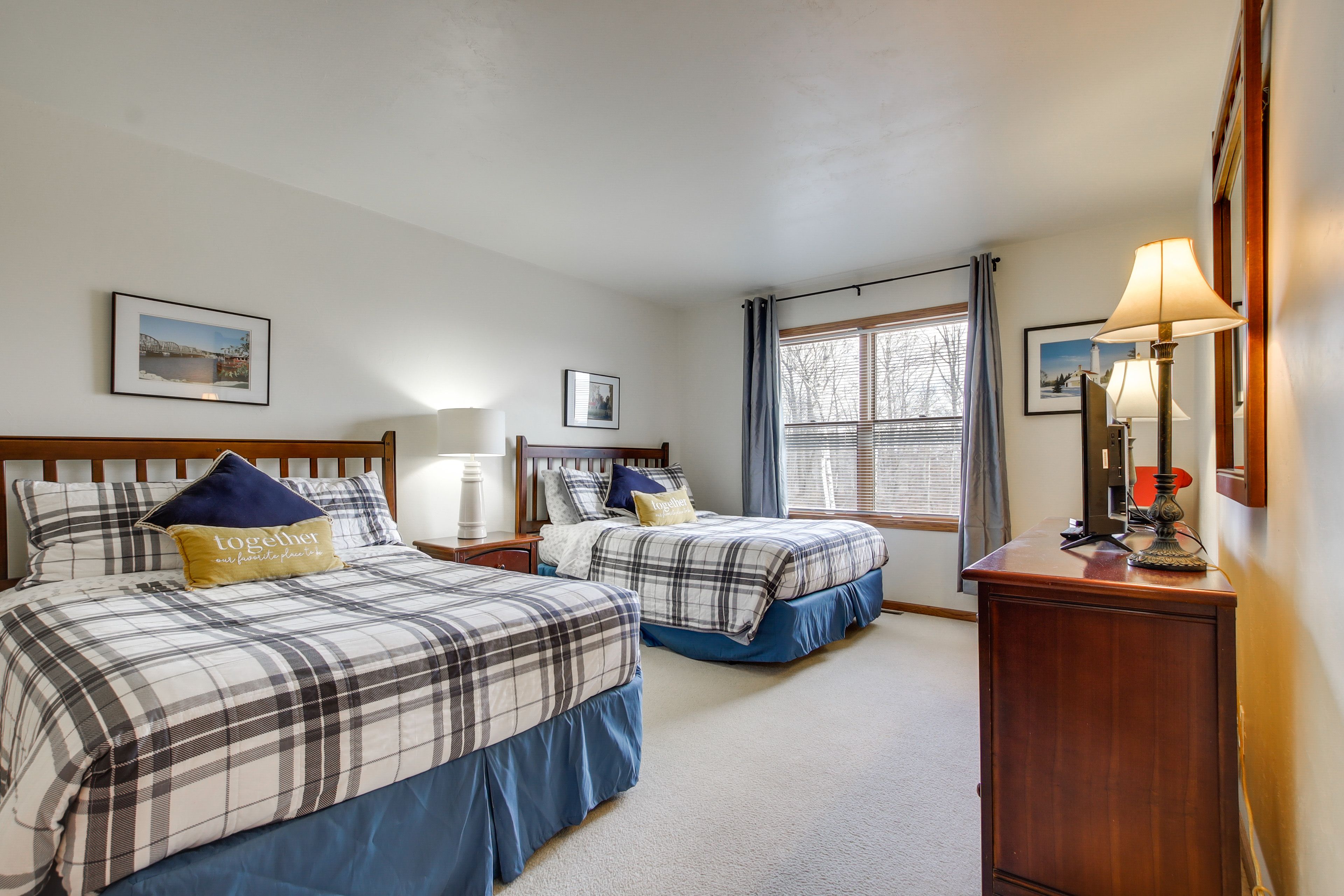 Bedroom 2 | 2 Full Beds