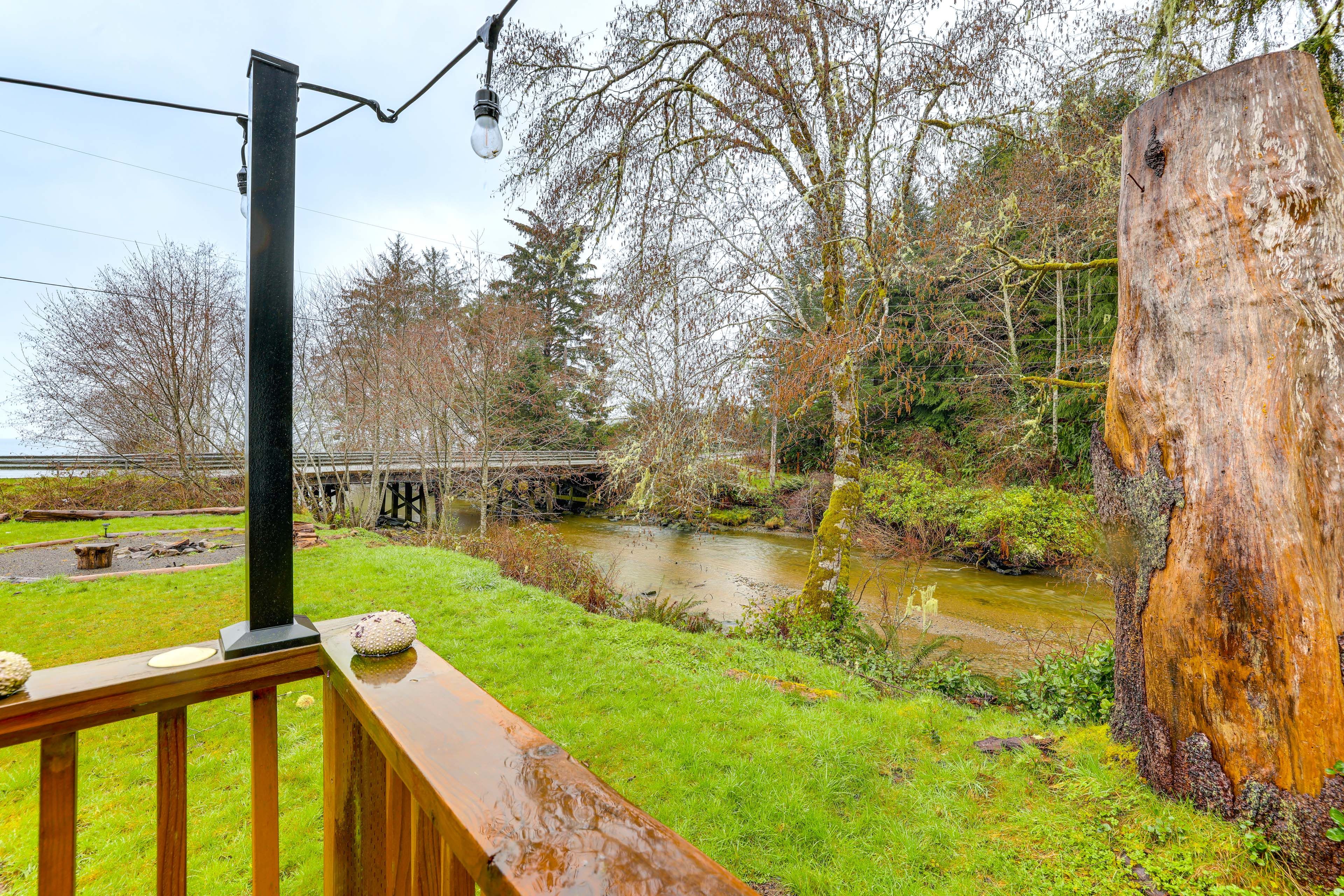 Exterior | Creek Access