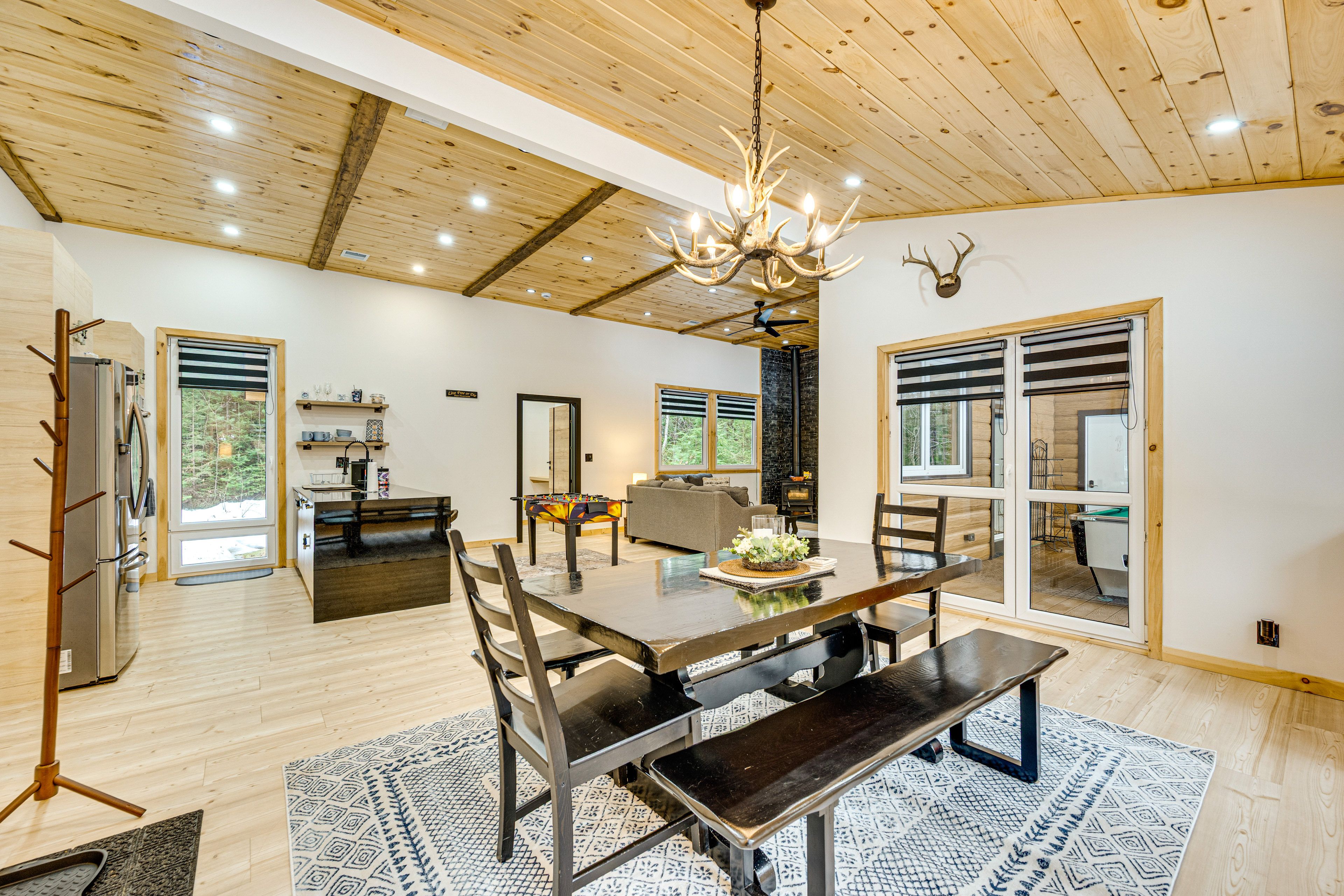Dining Area | Dishware & Flatware