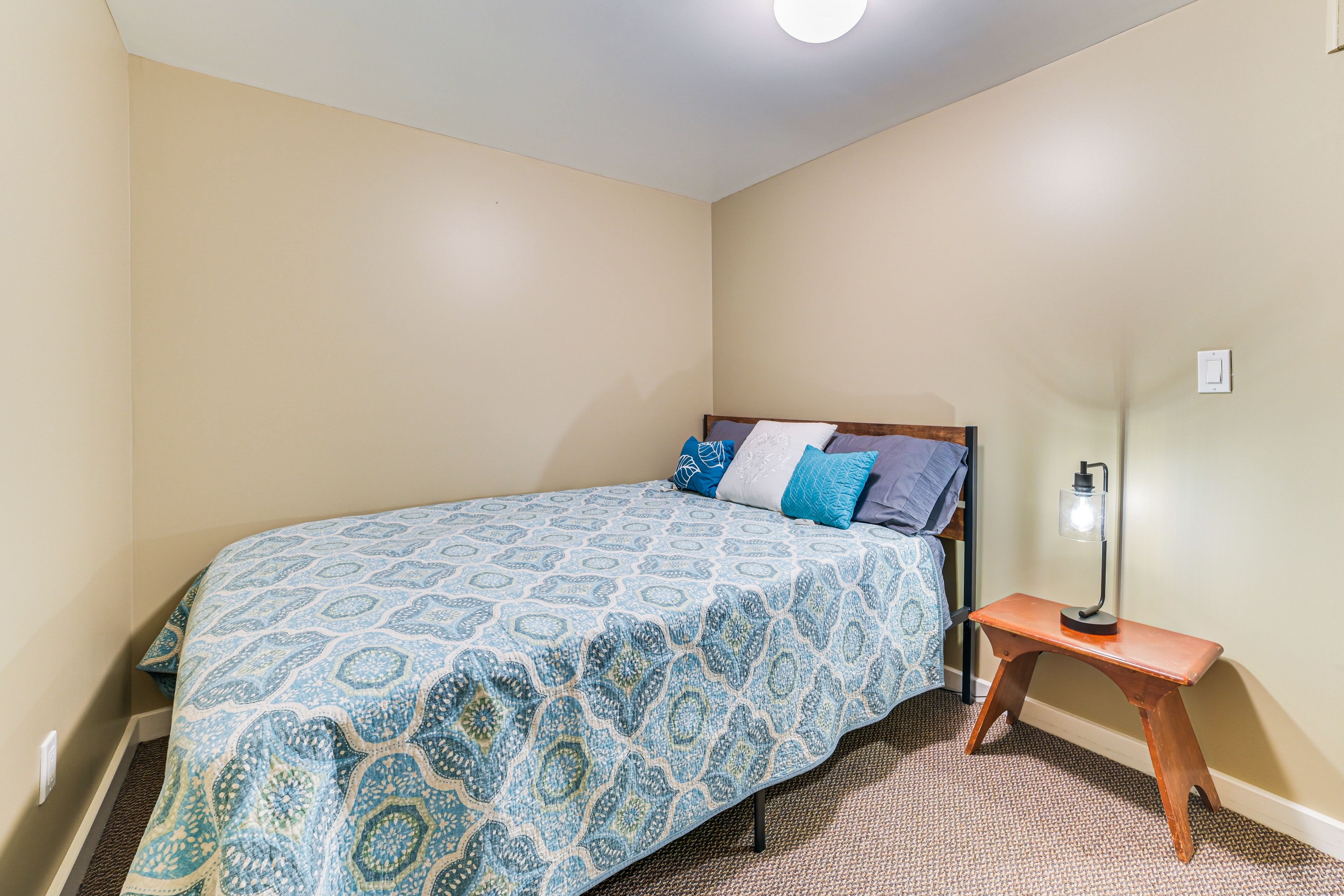 Bonus Room | Lower Level | Queen Bed