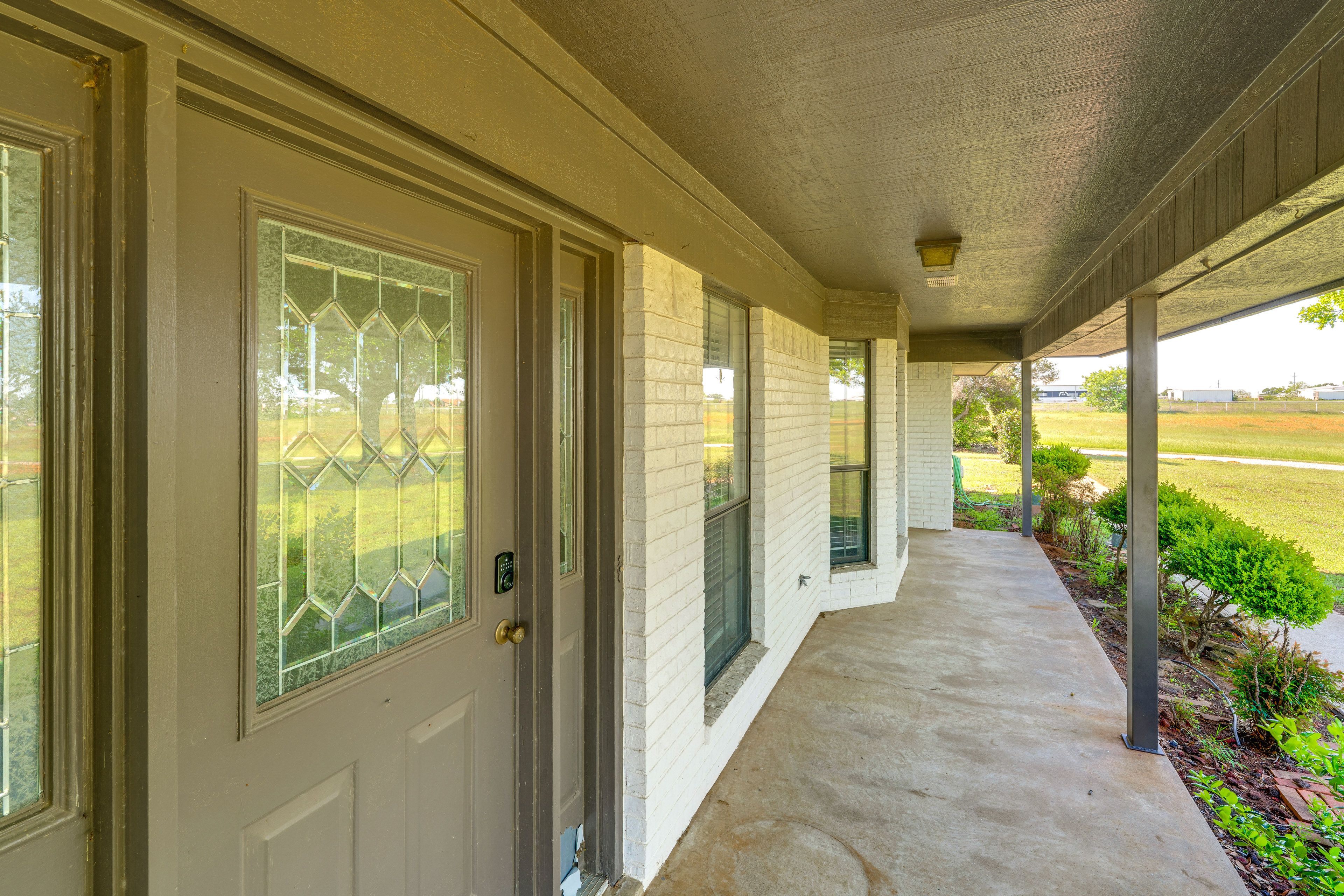 Porch | Main Entrance