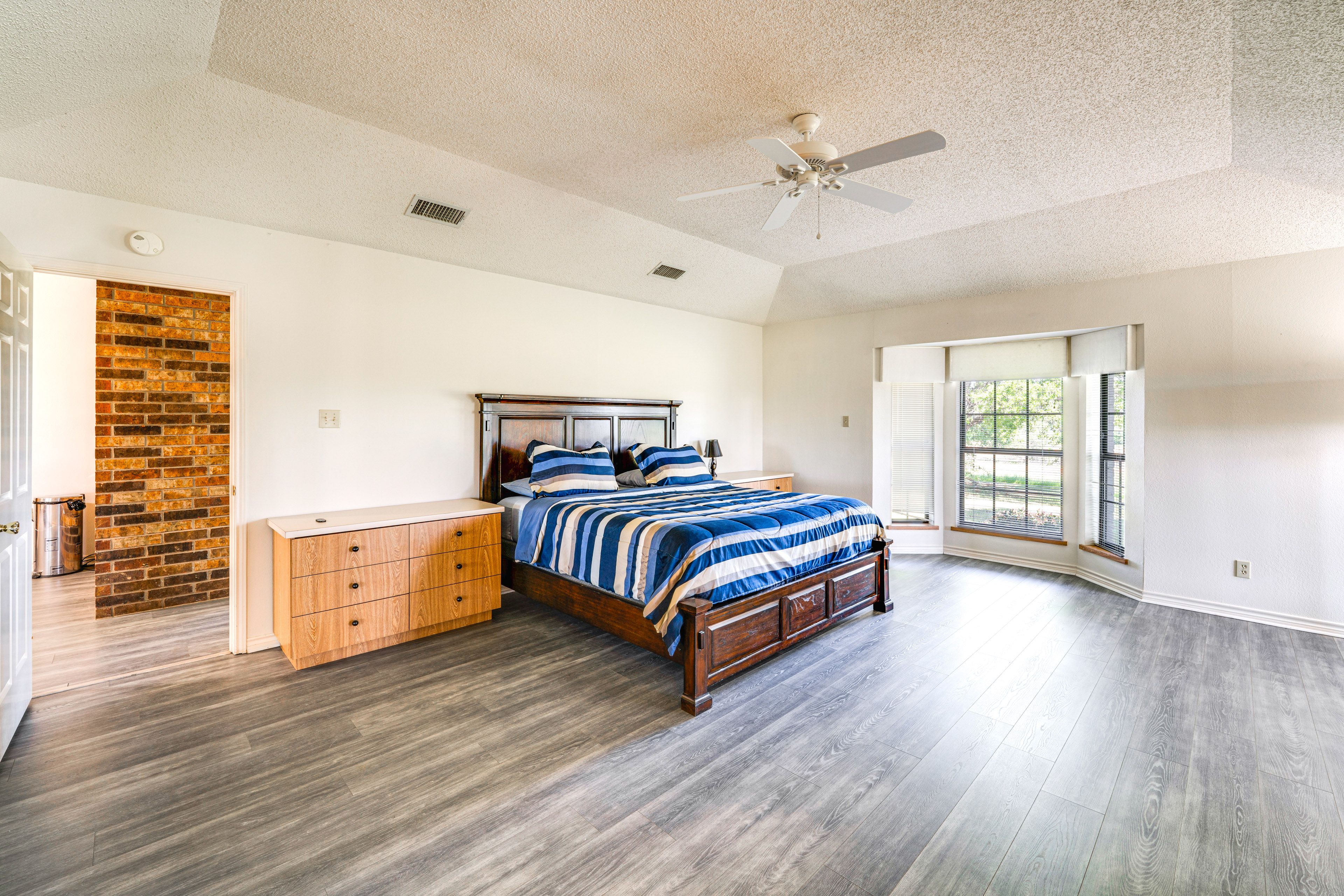 Bedroom 1 | King Bed | Linens Provided