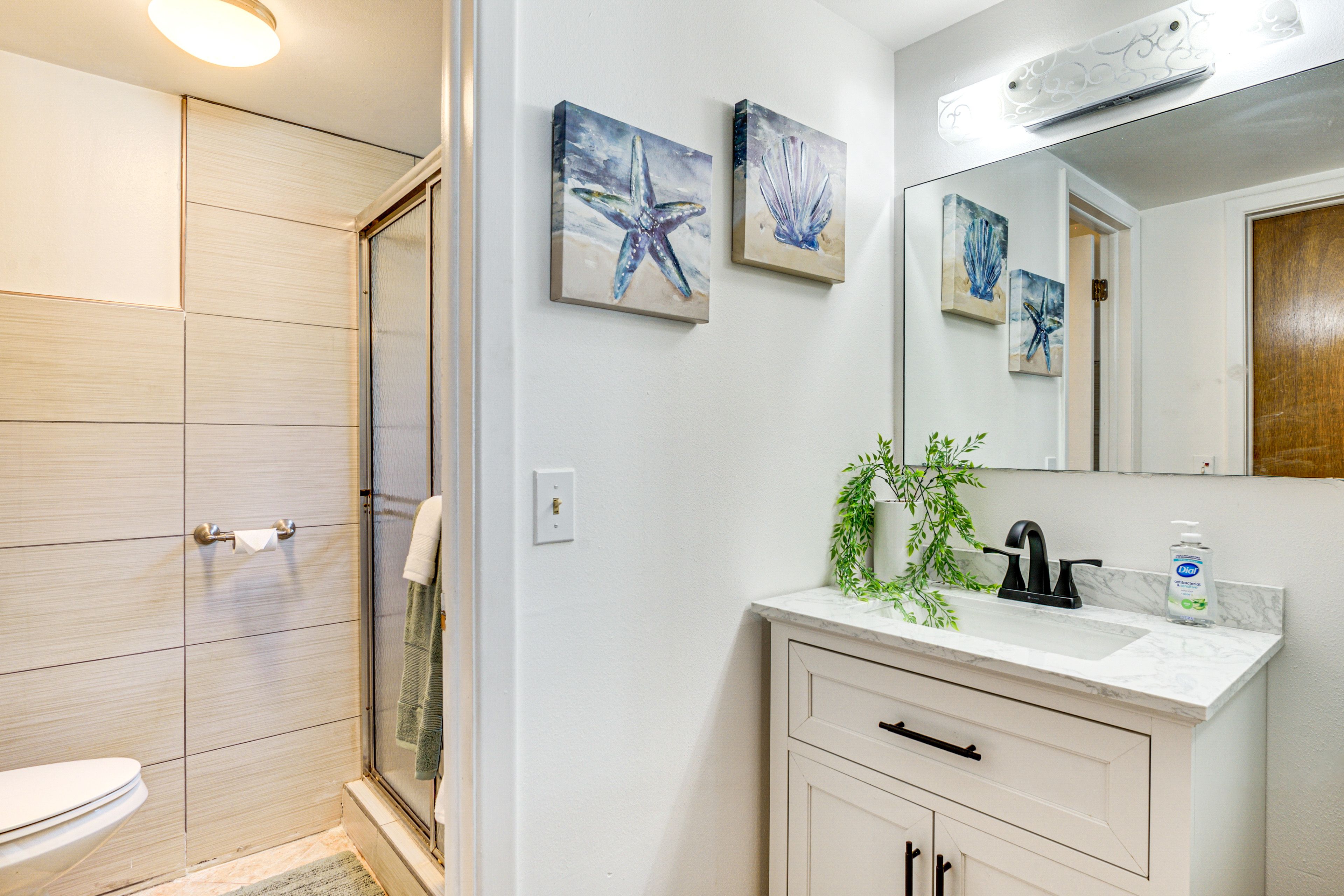 Full Bathroom