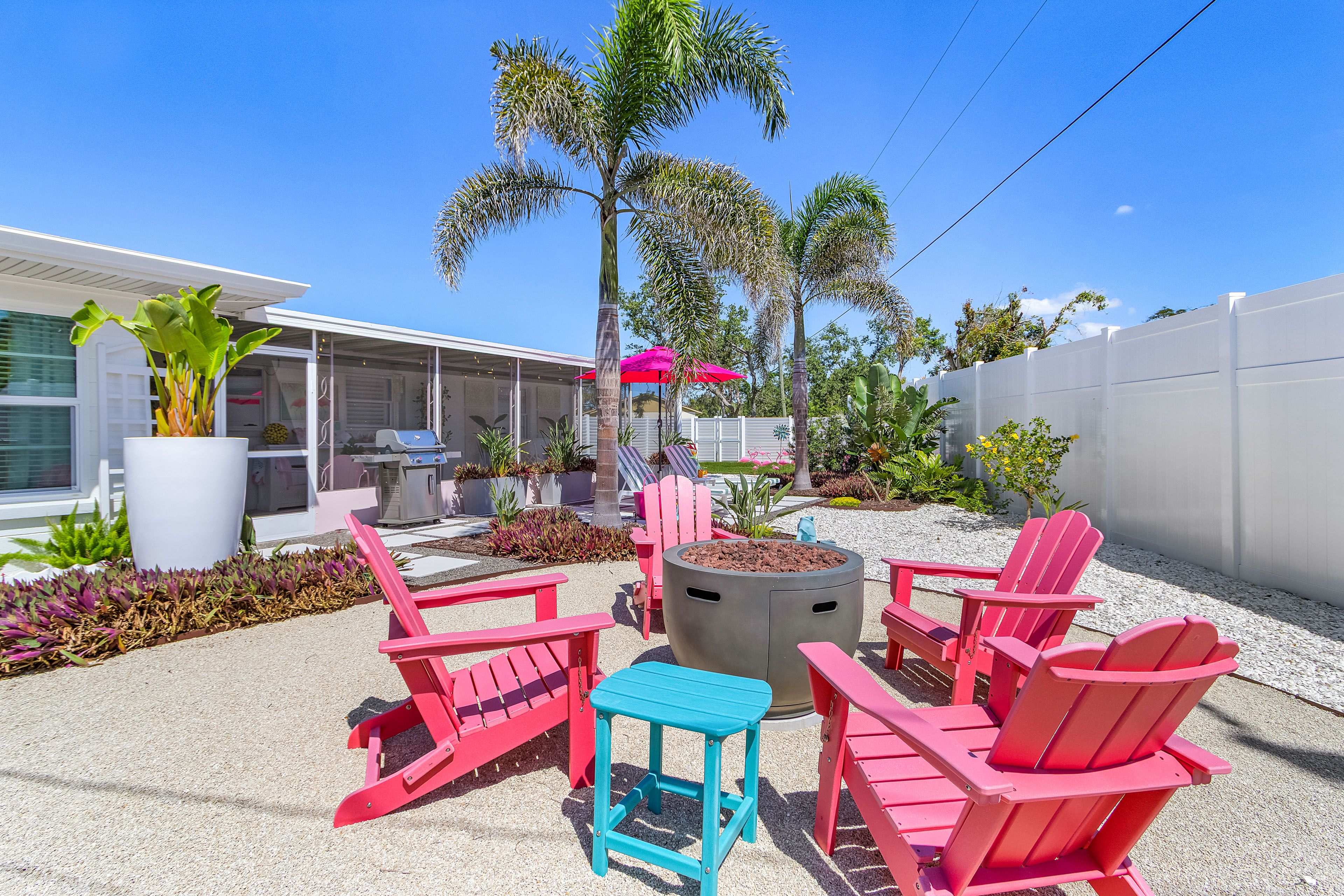 Backyard Beach Retreat | Chaise Lounge Chairs