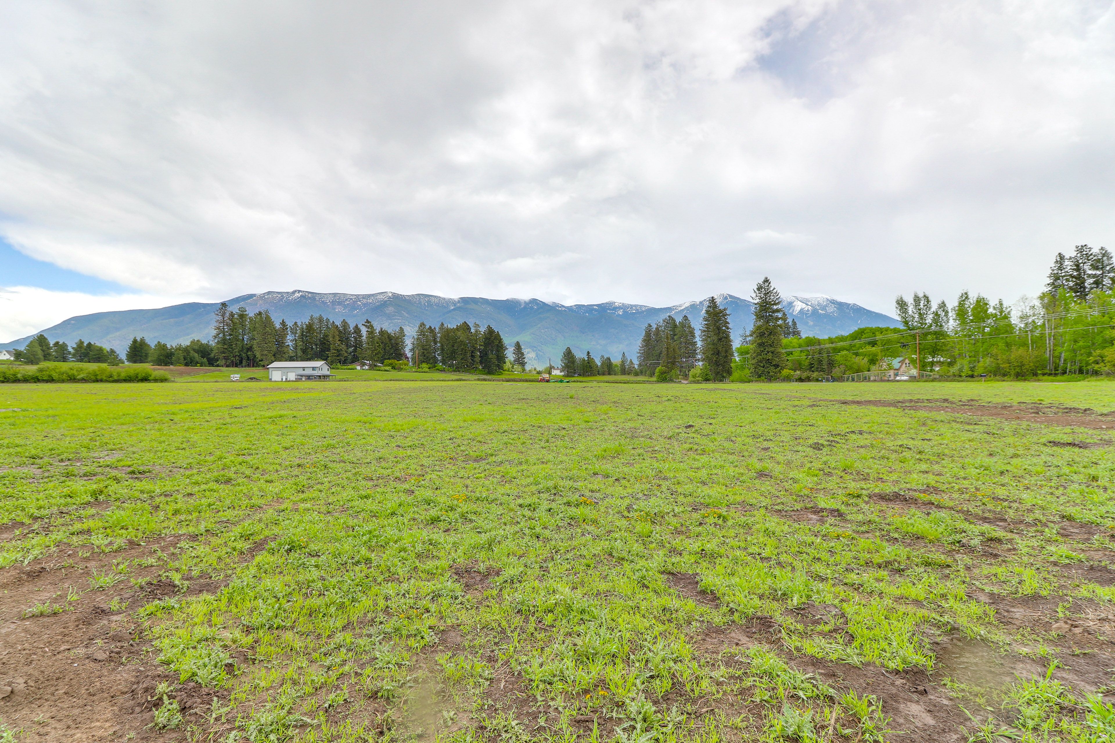 Large Yard | Mountain Views