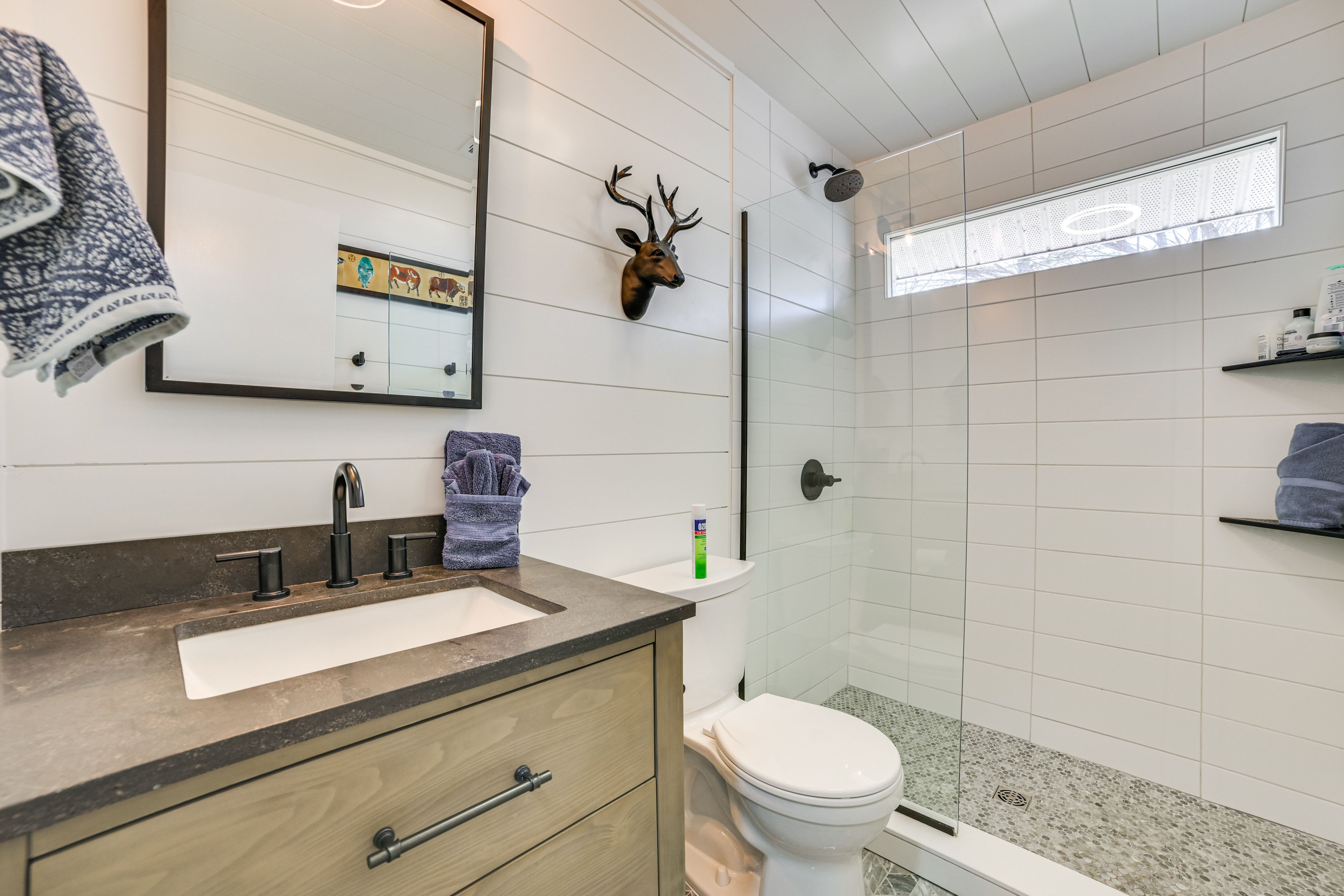 Bathroom | Towels Provided | 1st Floor