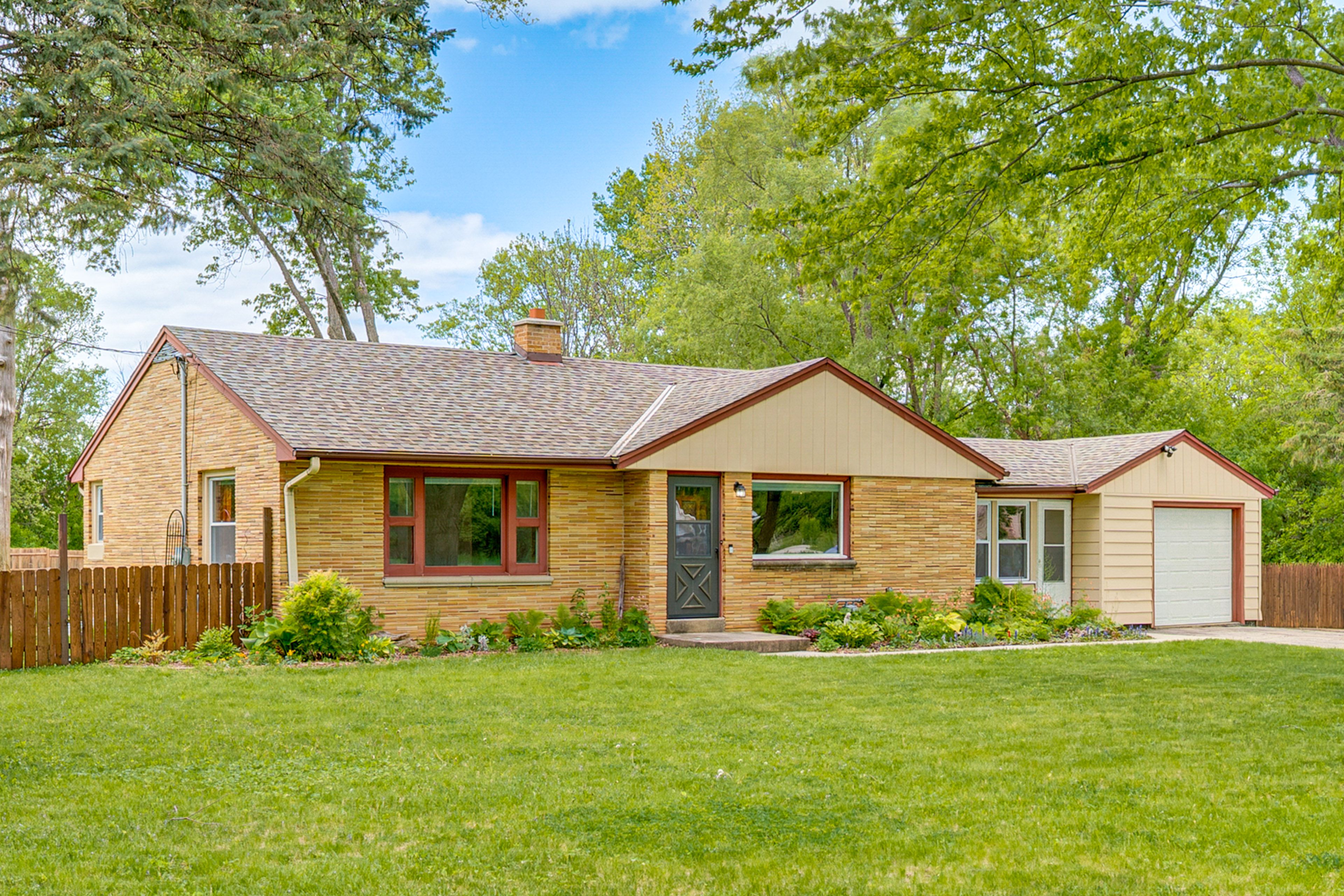 Milwaukee Vacation Rental | 4BR | 2BA | 1,867 Sq Ft