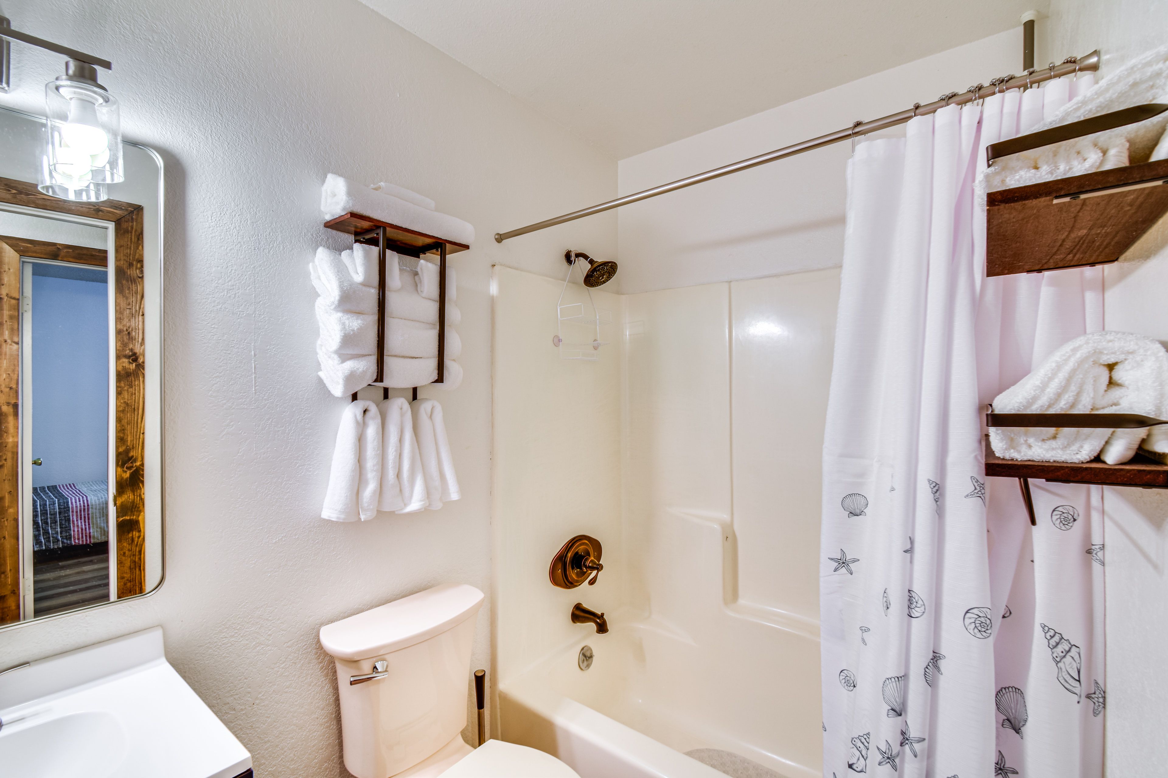 Full bathroom