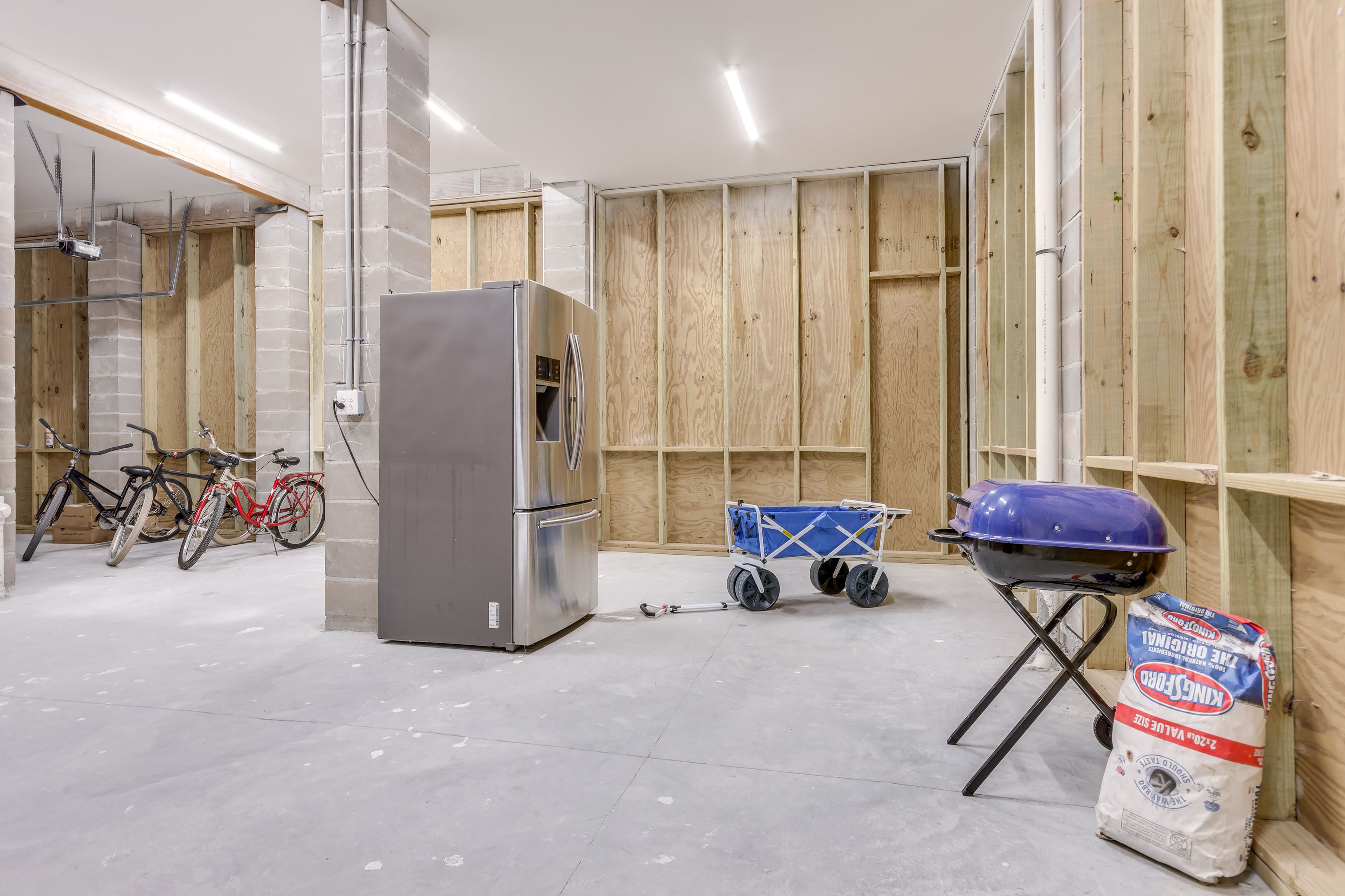 Garage | Bicycles | 1st Floor