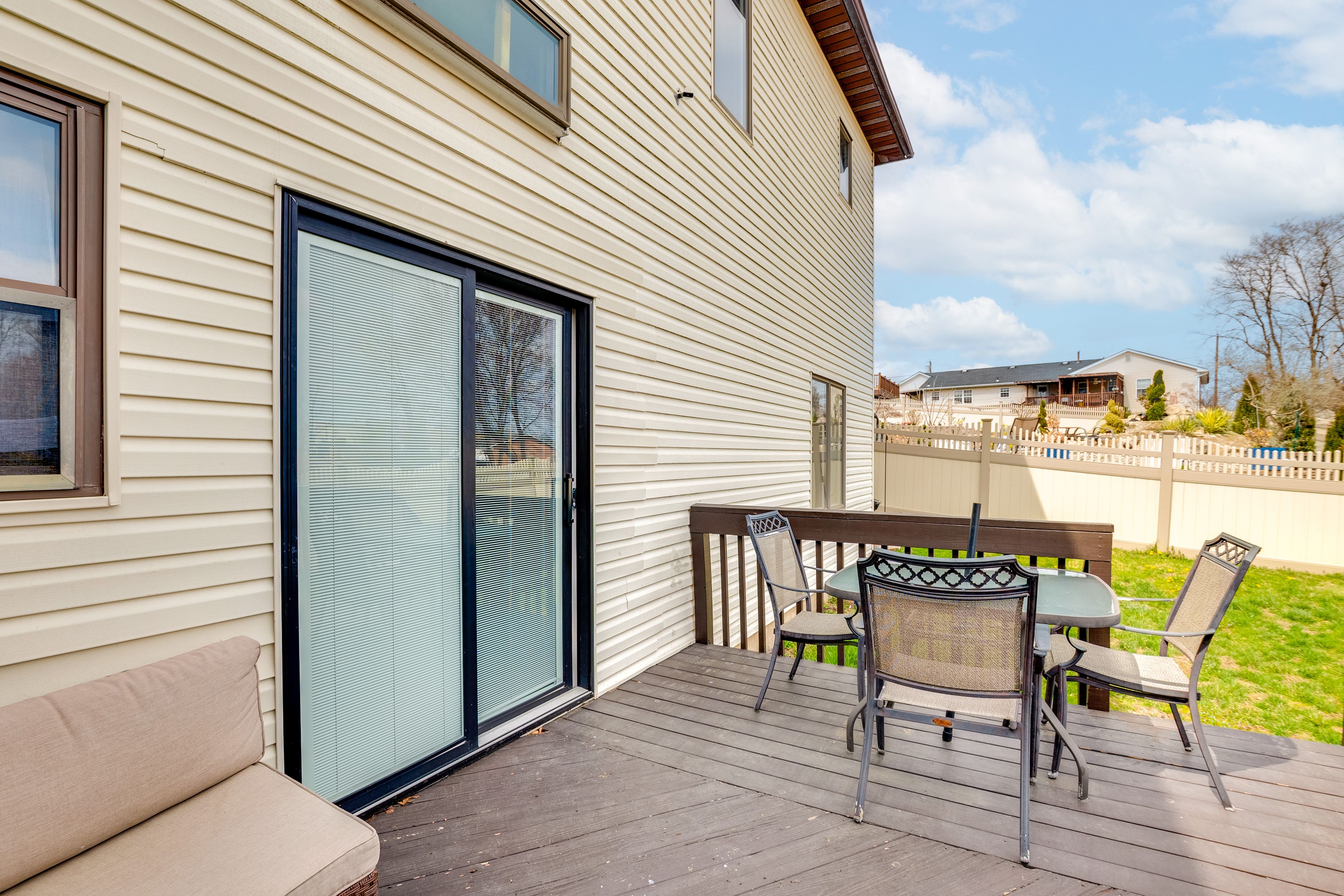 Private Deck