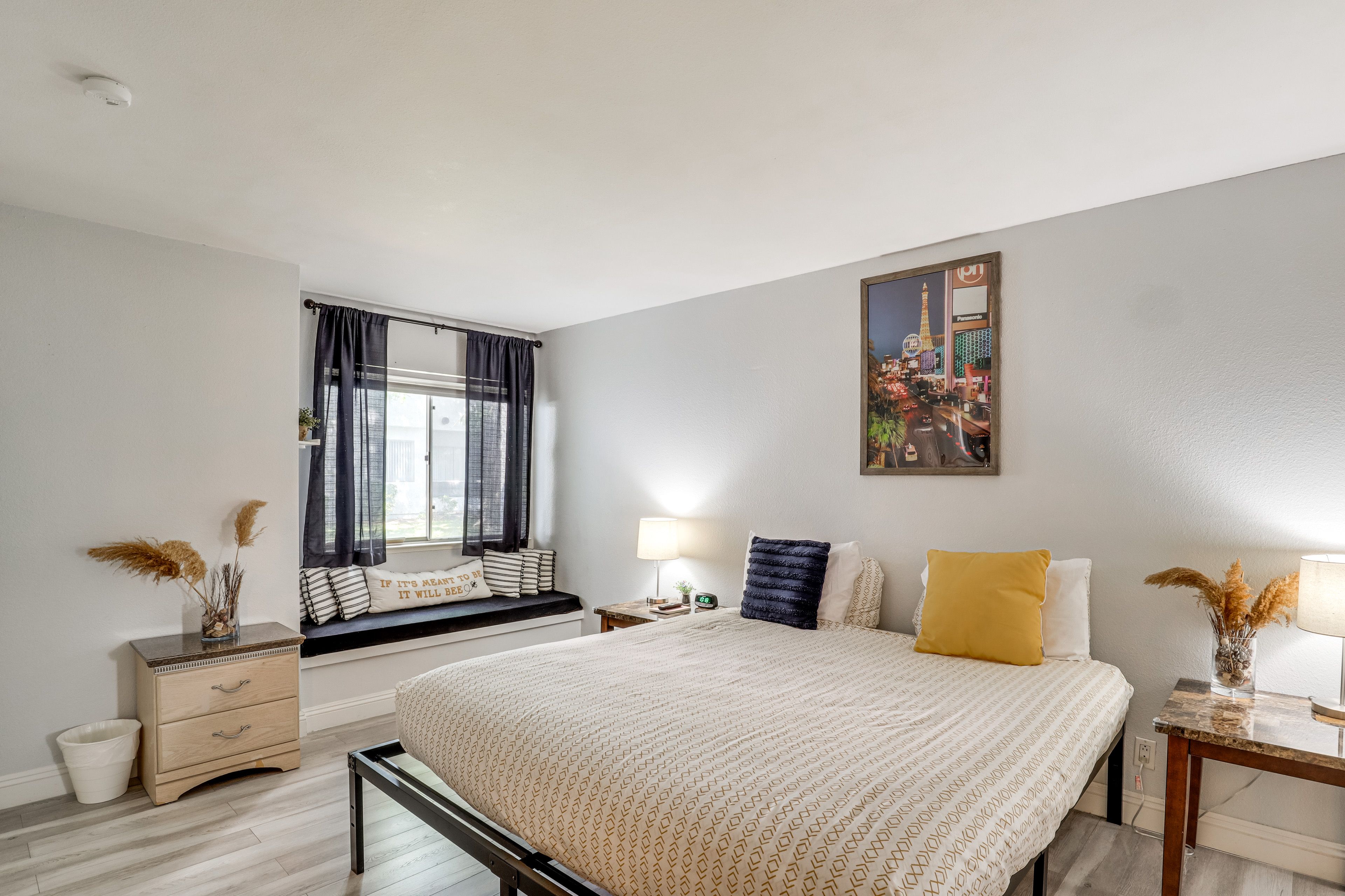 Bedroom 1 | Queen Bed | Flat-Screen TV