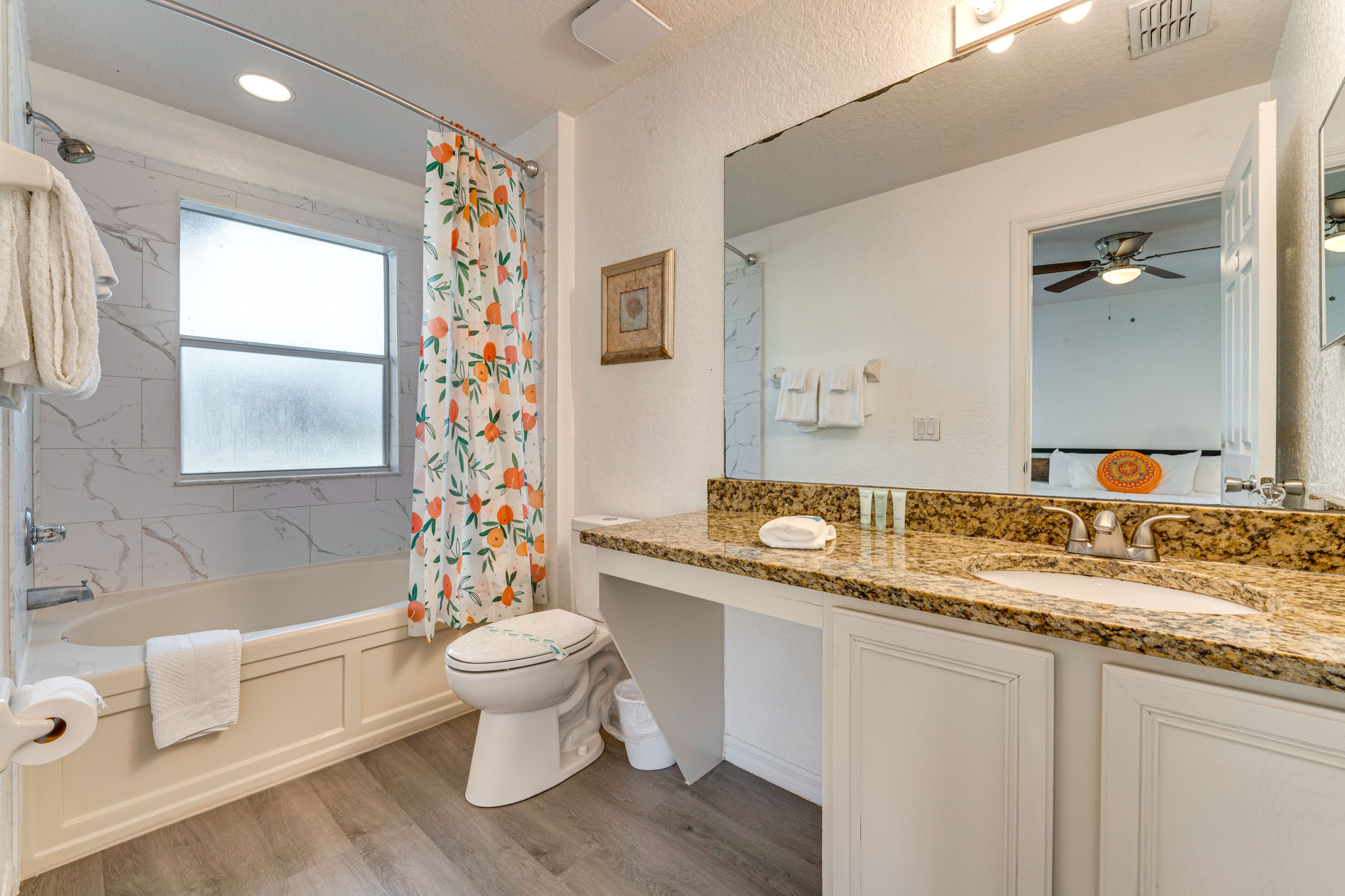 Full Bath | Towels | Hair Dryer | 2nd Floor