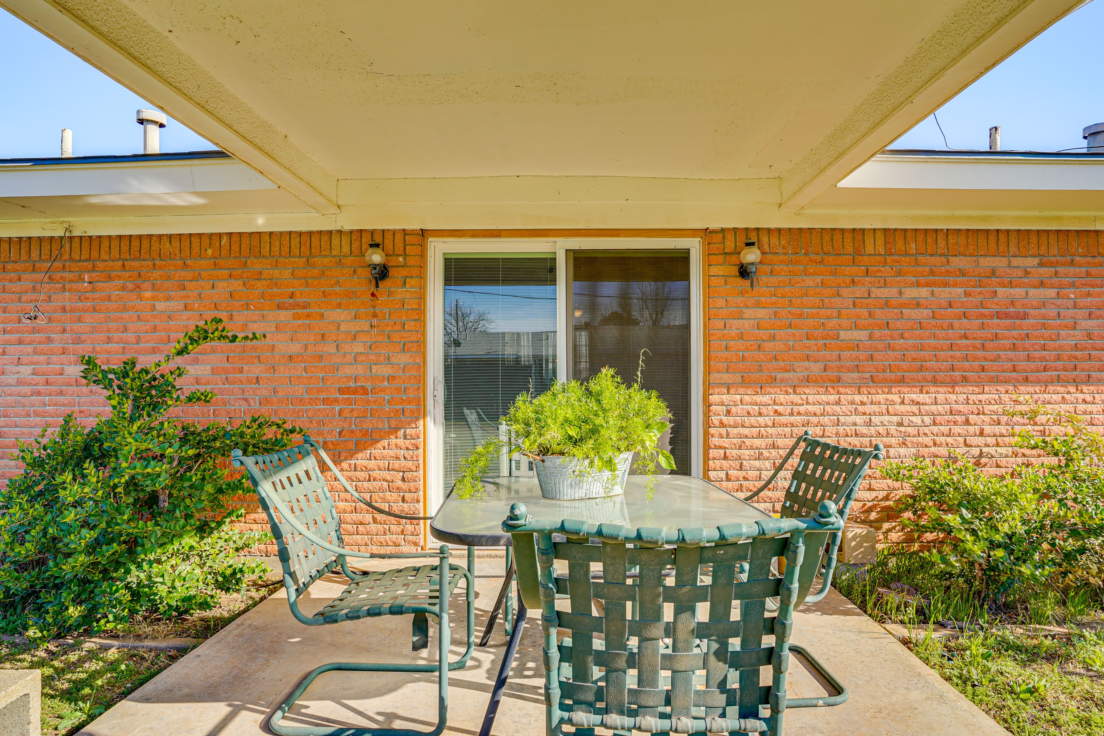 Patio | Fenced Backyard