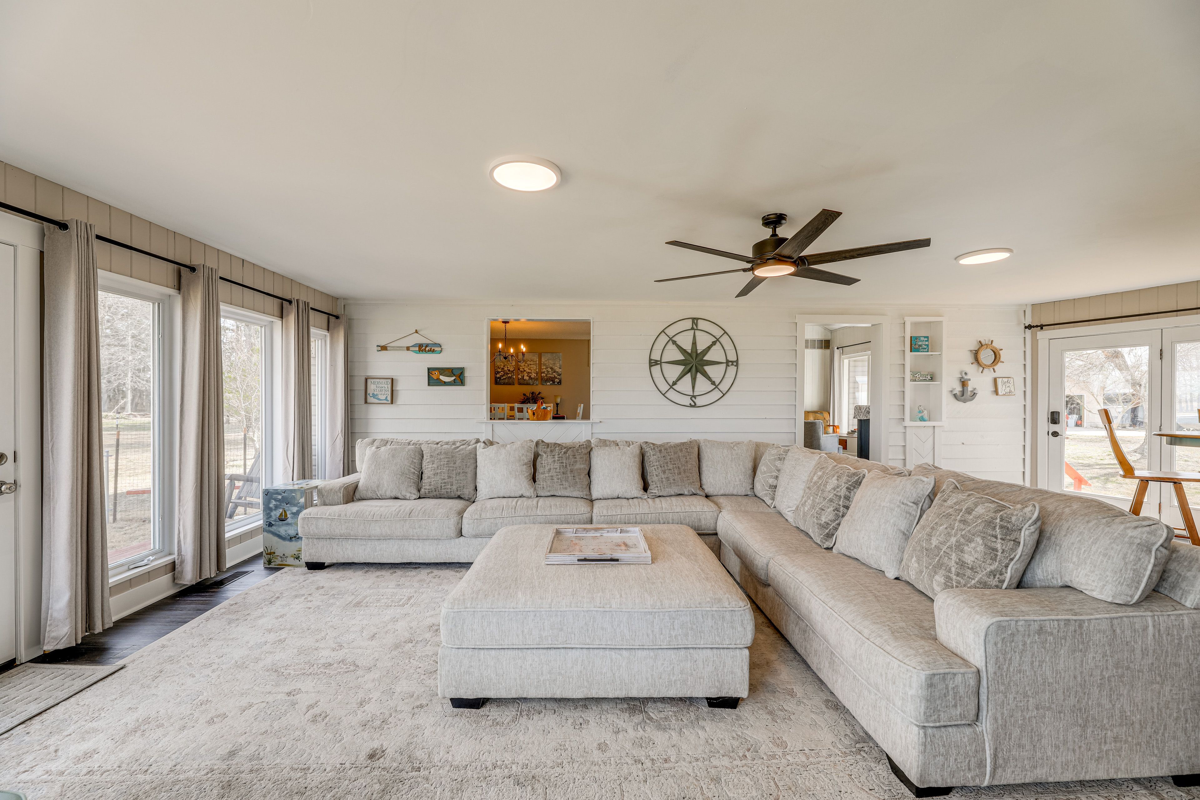 Living Room | 1st Floor | Smart TV | River Views