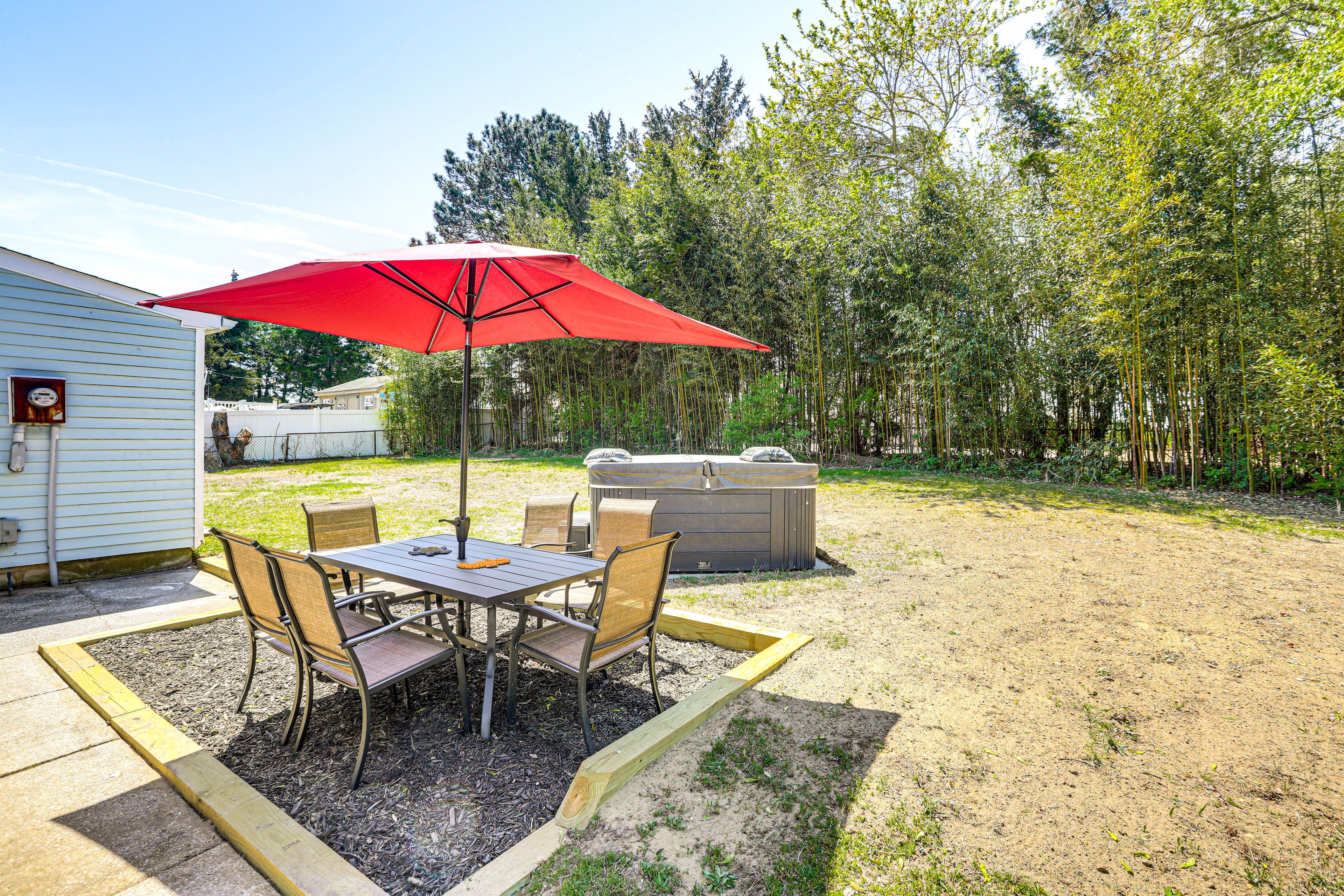Patio | Gas Grill | Dining Area